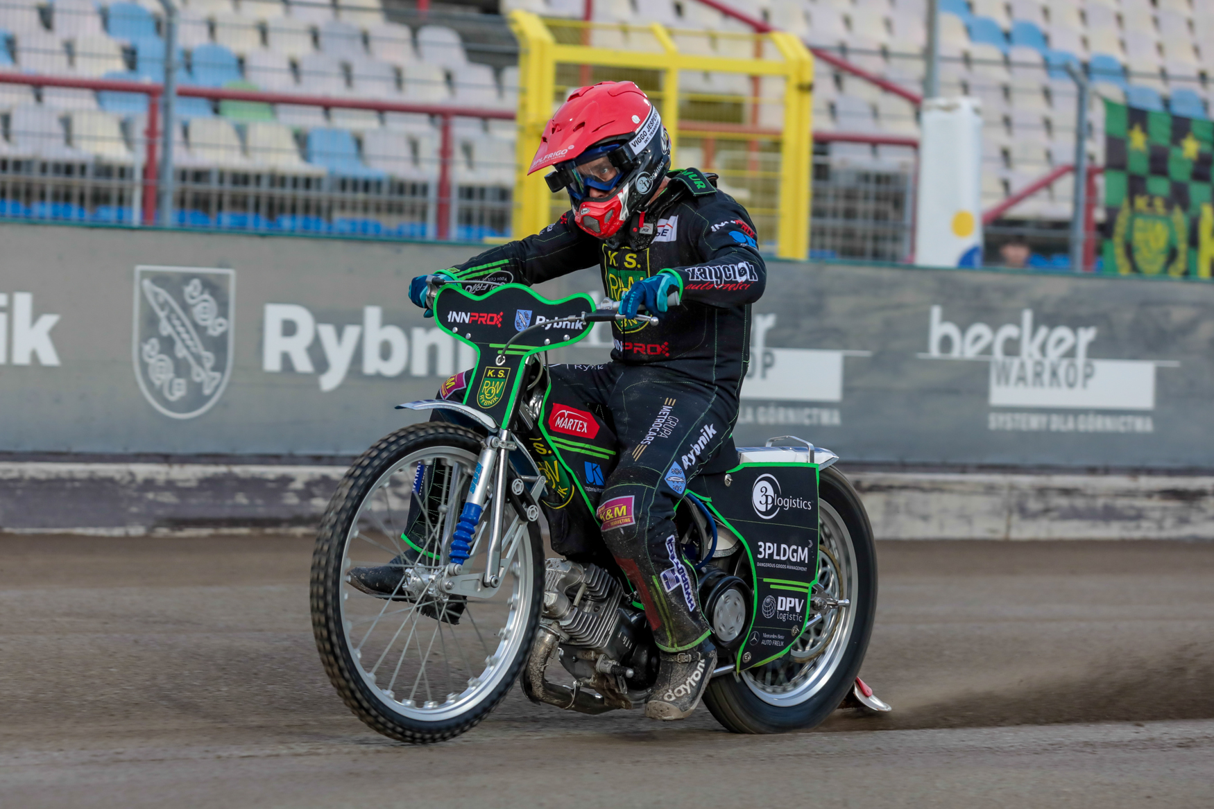 Okienko uzupełniające zamknięte. Kto pozostaje bez klubu w Polsce?