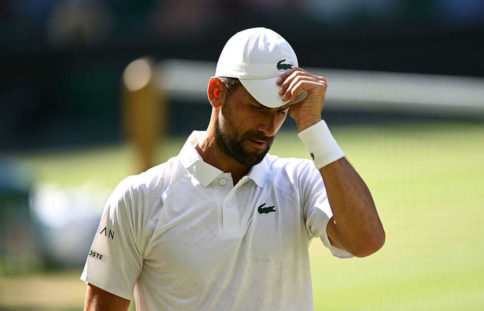 Burza w Serbii. Djoković został okrzyknięty "hańbą"