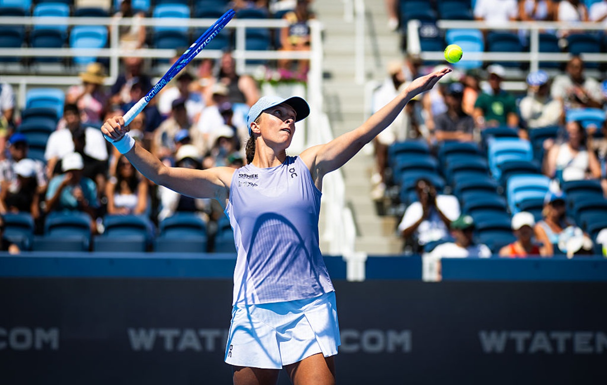 WTA Cincinnati. Kiedy i gdzie oglądać mecz Iga Świątek - Sorana Cirstea?