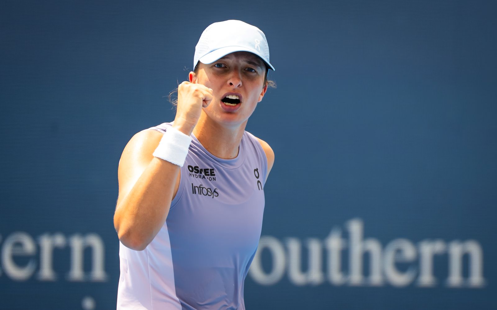 Tak Rosjanie komentują porażkę Kalinskiej ze Świątek