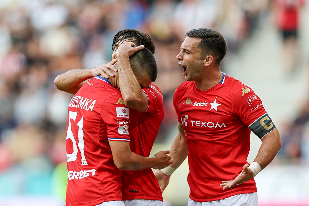 Betclic I liga. Kiedy i gdzie oglądać mecz Znicz Pruszków - Wisła Kraków?