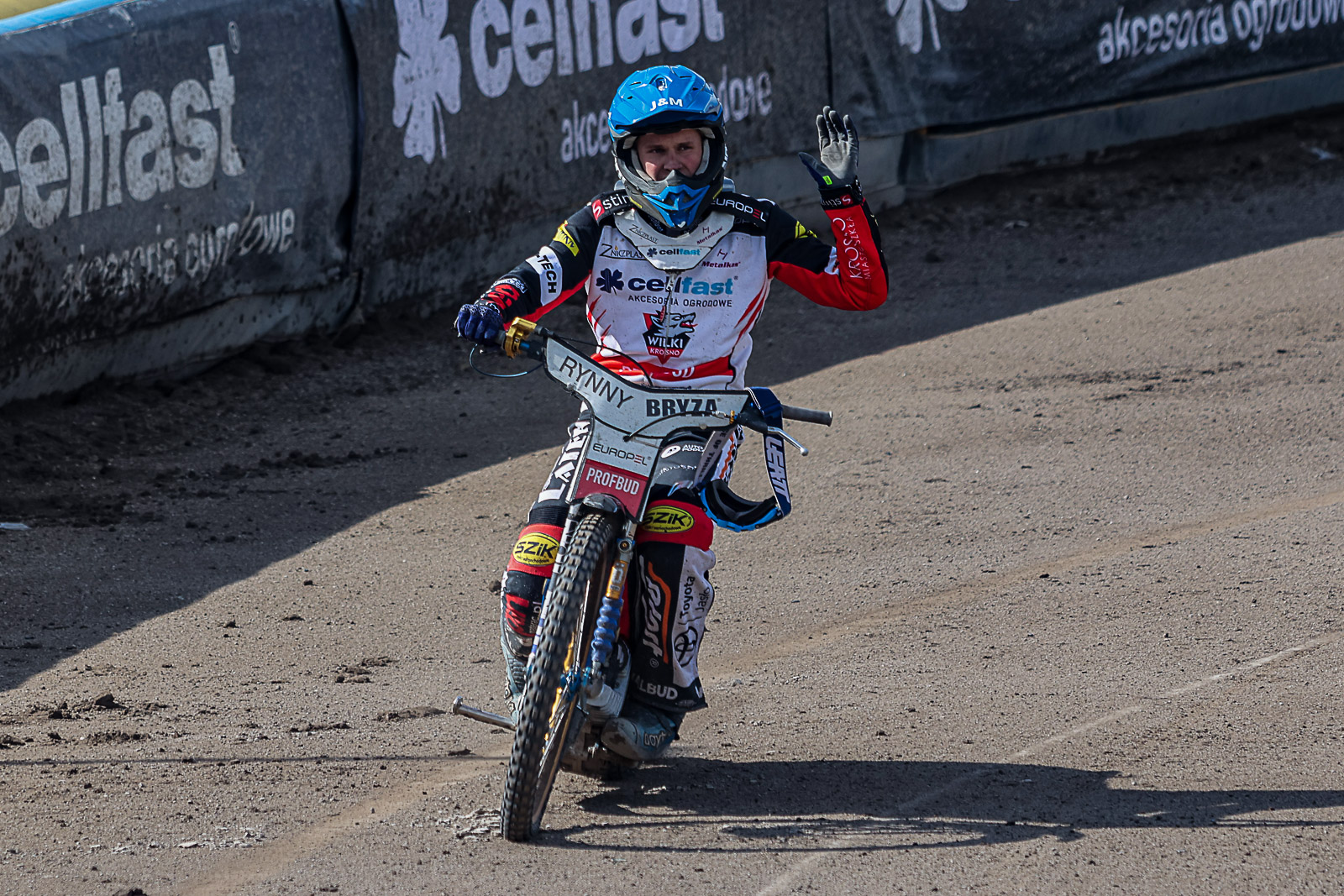 Żużel. Holsted nieznacznie lepsze na swoim torze. Pollestad bliski kompletu