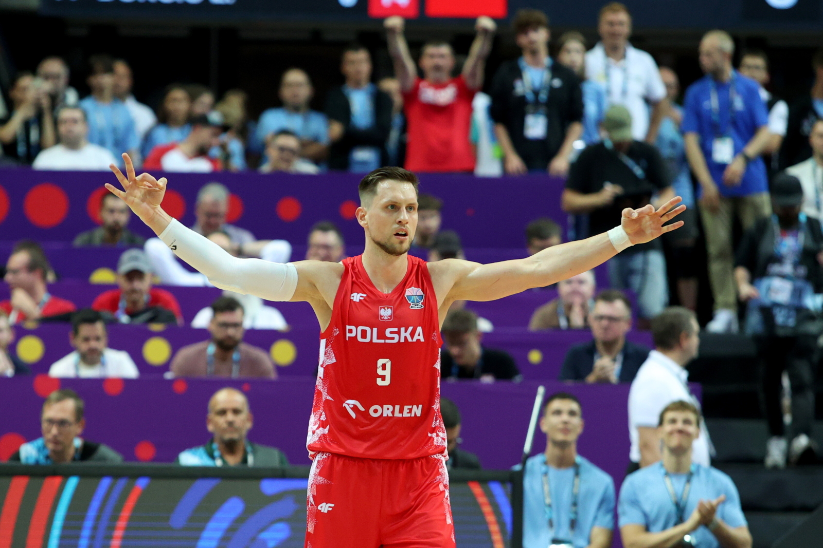 EuroBasket 2025. Polacy to zrobili! Doncić i Słowenia na deskach w Katowicach!