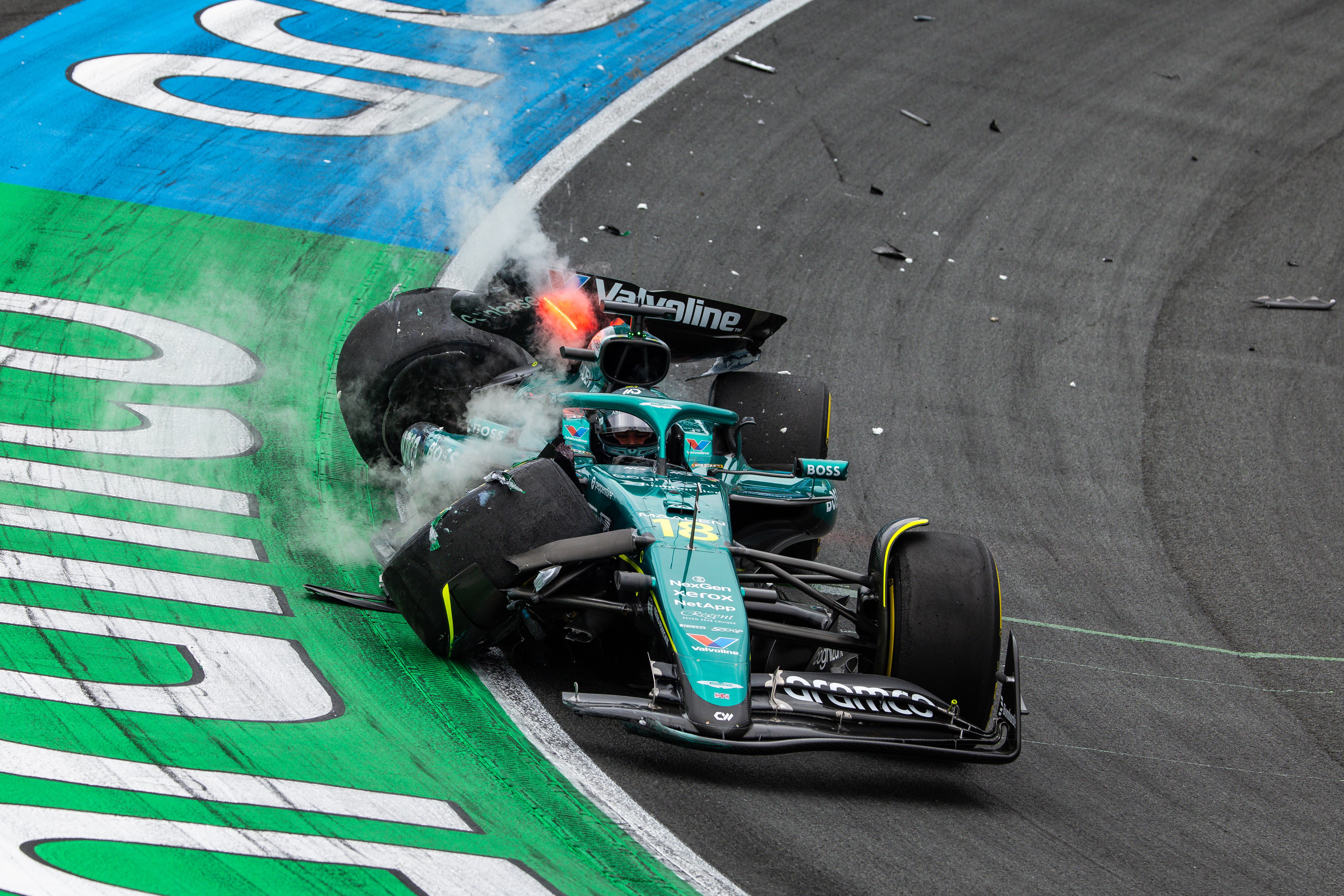 Wypadek syna miliardera w F1. "Frustrujący dzień"