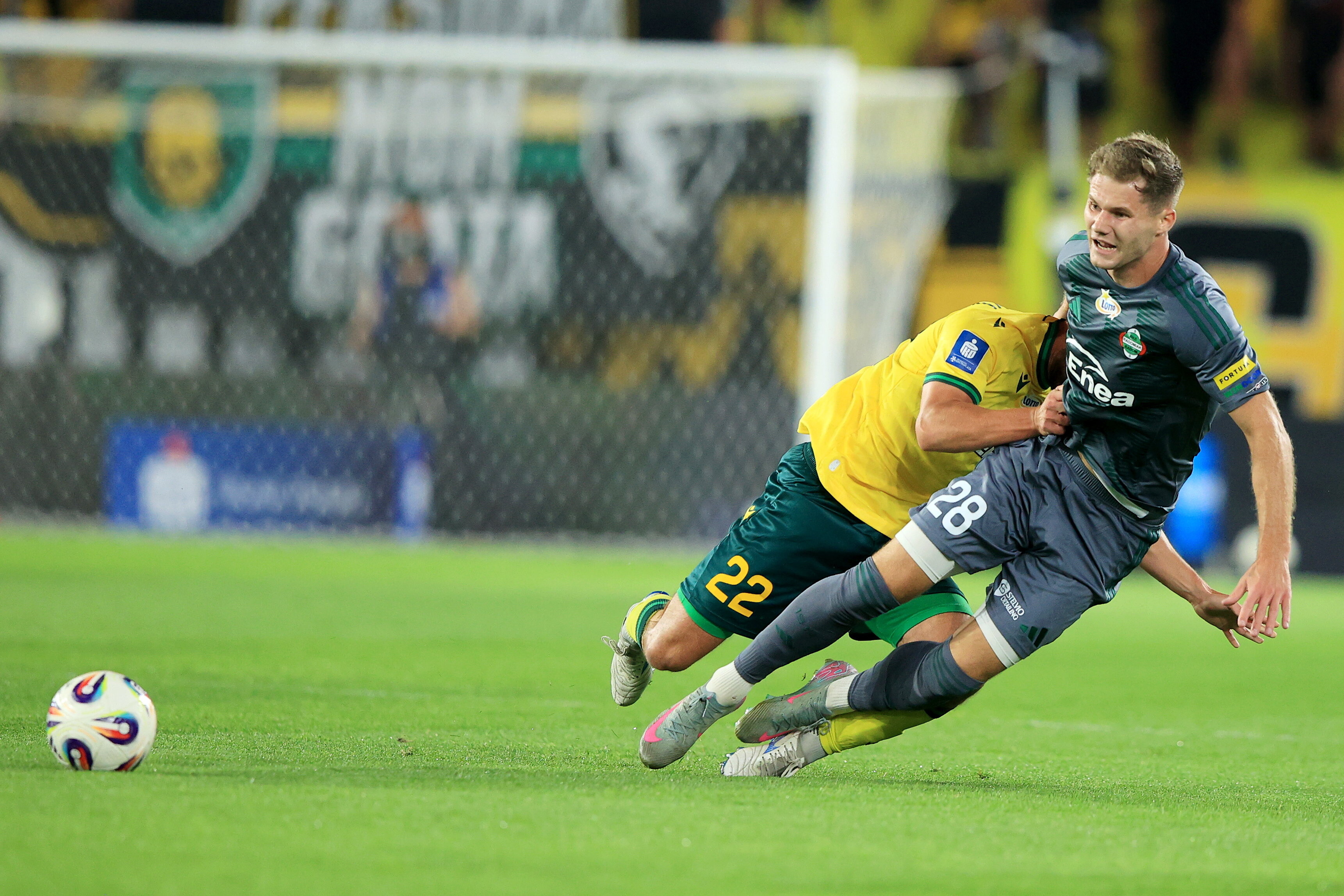 Gol za golem w Katowicach. I to jakiej urody!