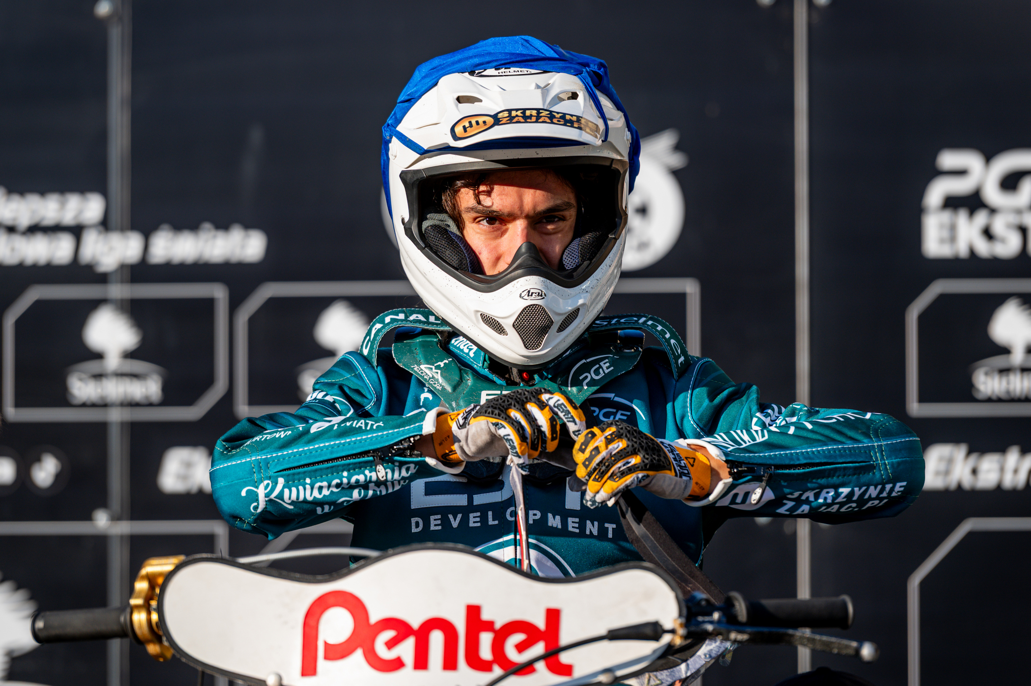 Żużel. Junior Falubazu dokonał prawie niemożliwego! "Łzy w oczach i walka z ogromnym bólem"