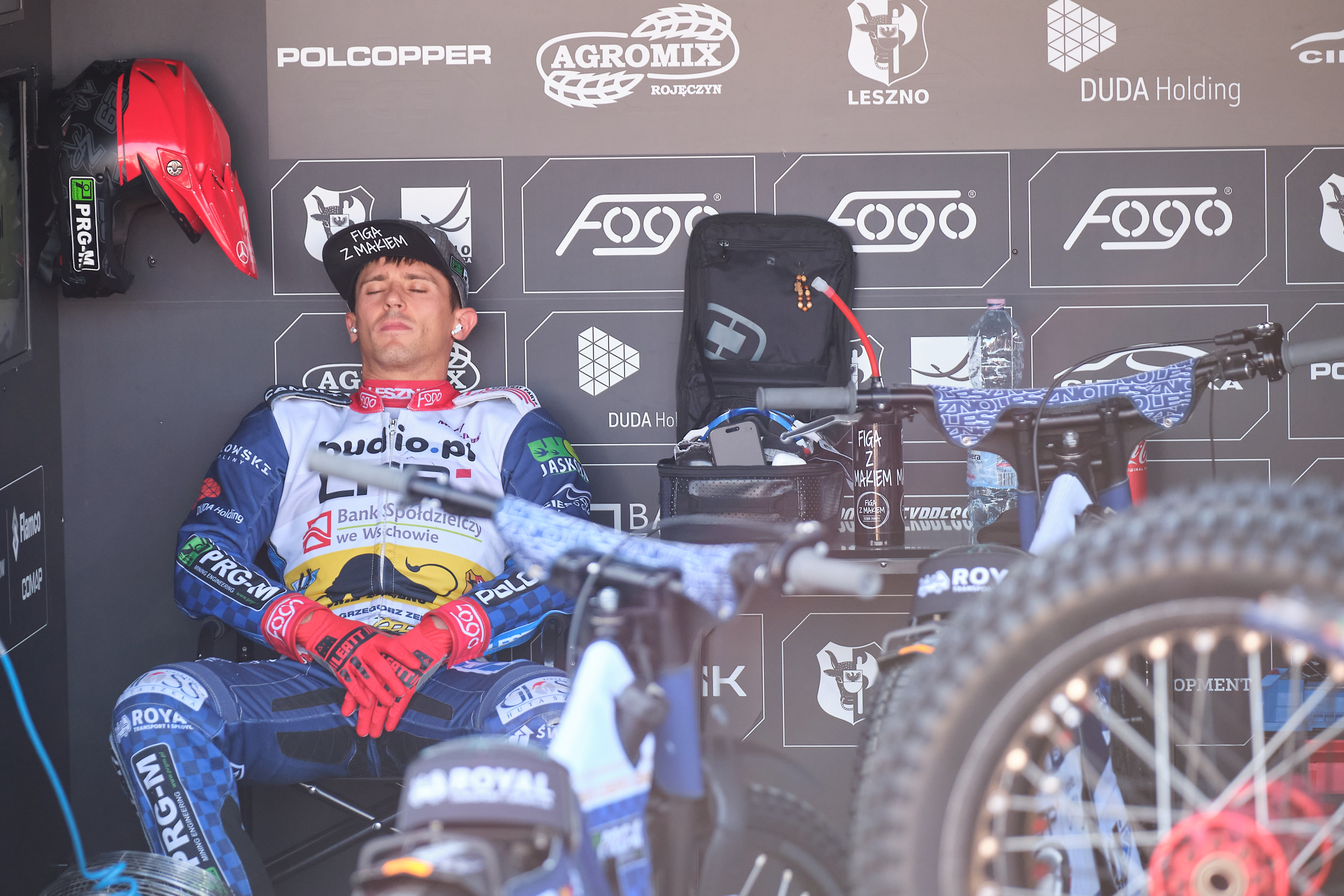 Żużel. Rwą się już do wyjazdu na tor. Pierwsze tory w Europie zarezerwowane