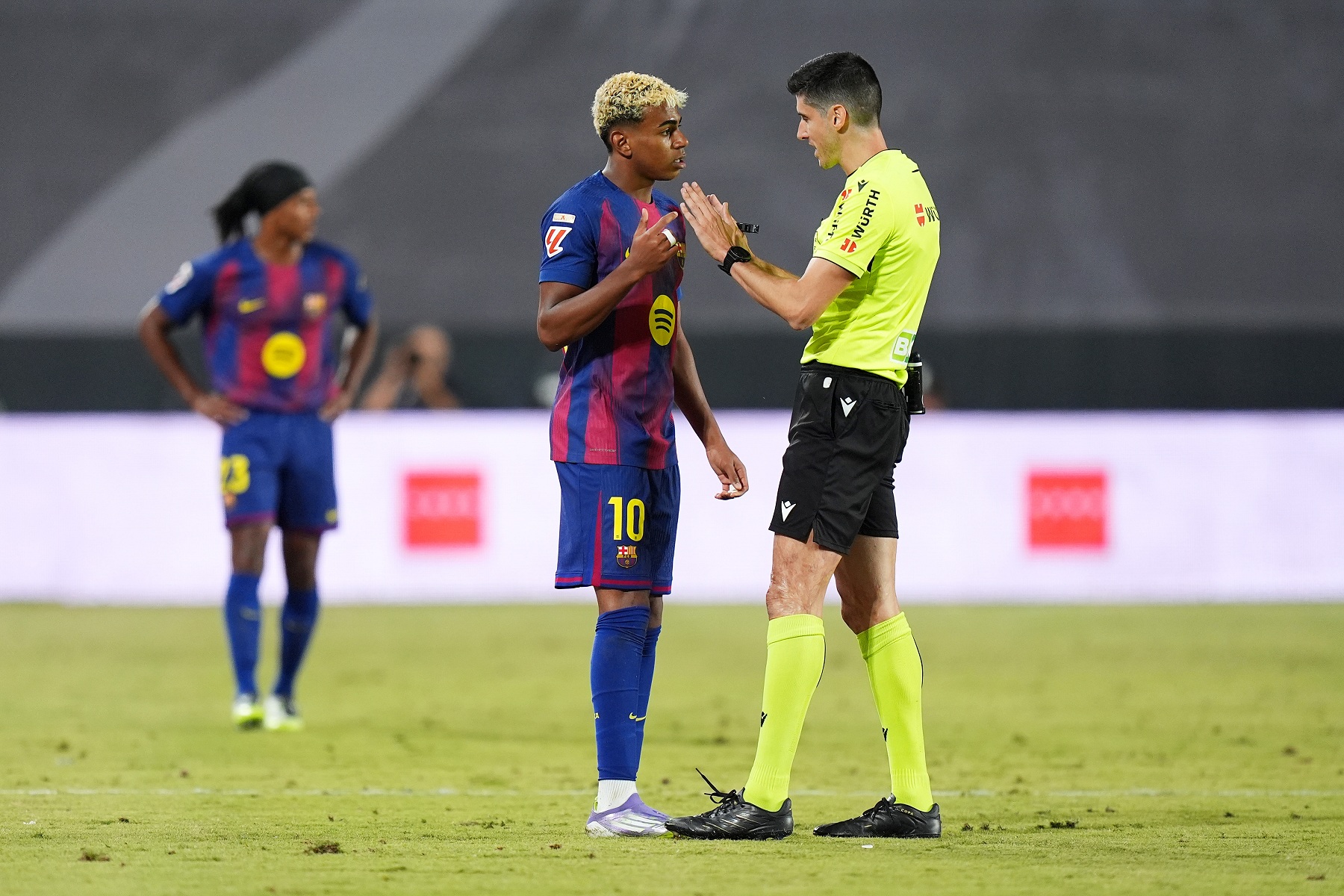 Karny, a tu taka wpadka w meczu Barcelony. To nie żart