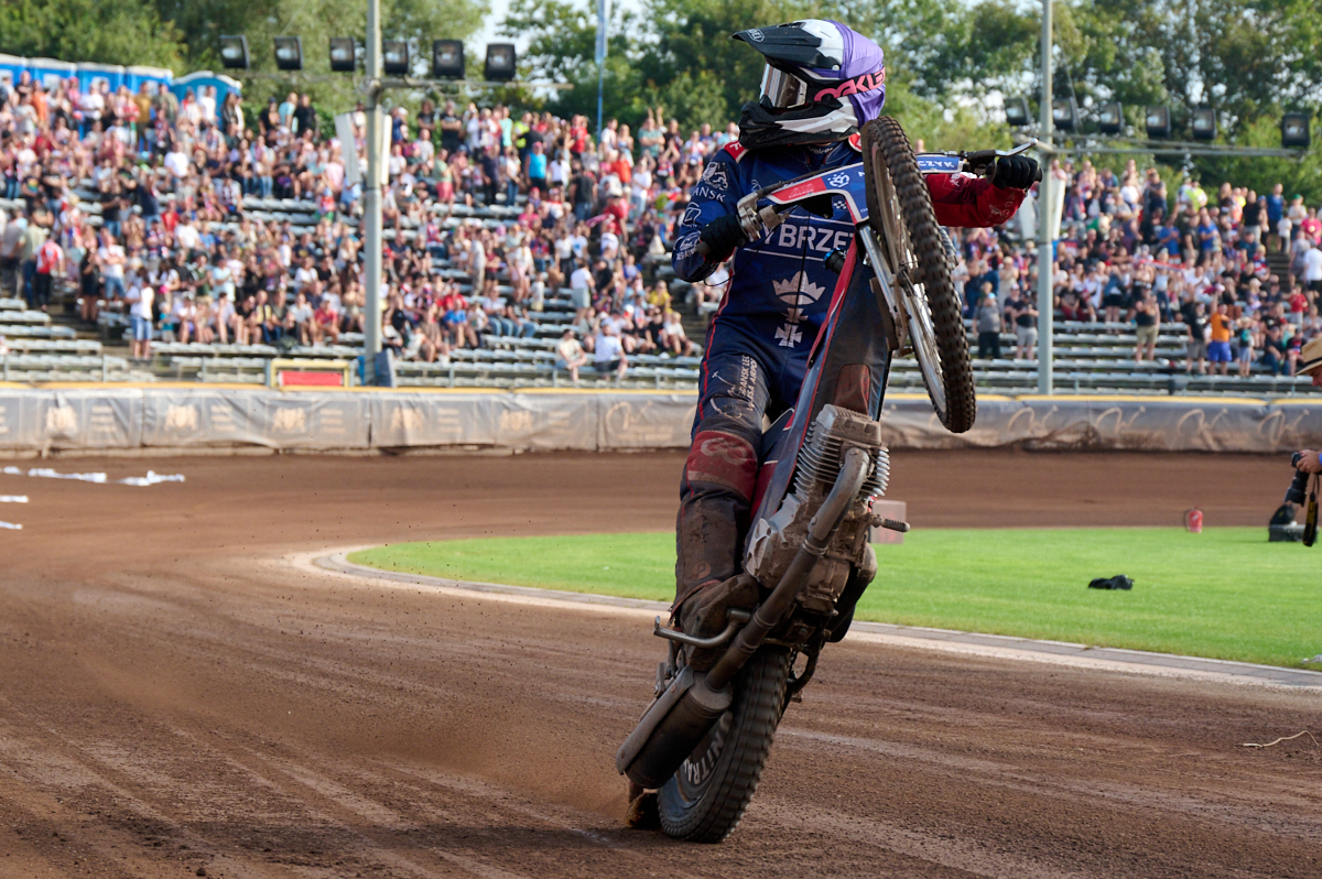 Był jednym z najlepszych juniorów ligi, teraz staje się seniorem. Jego postawa może być na wagę awansu