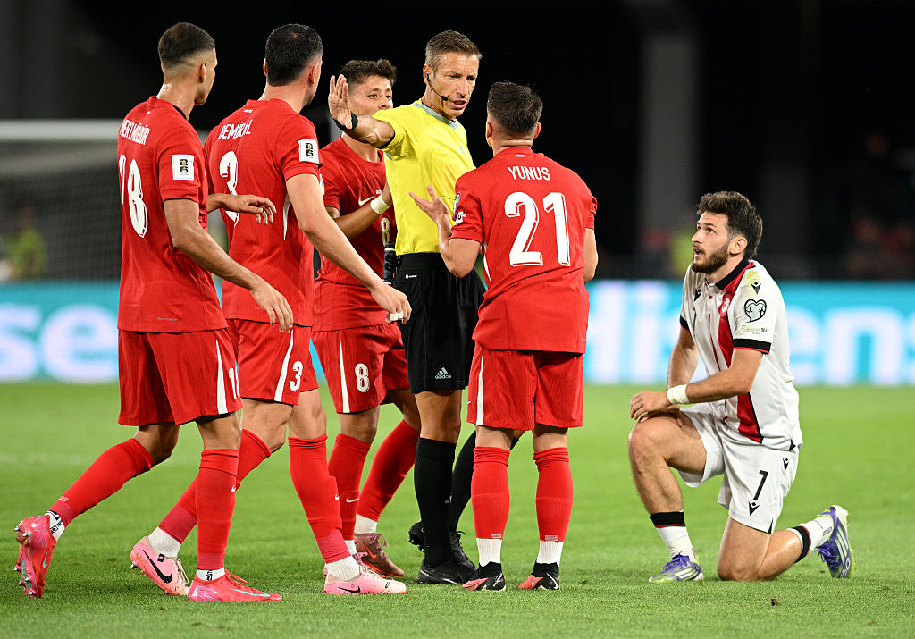 Prowadzili 3:0. Najedli się strachu