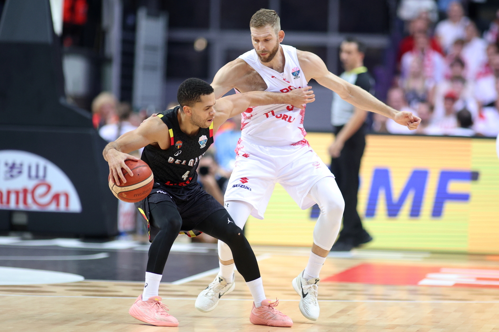 Polacy z porażką. Zobacz końcową tabelę mistrzostw Europy koszykarzy