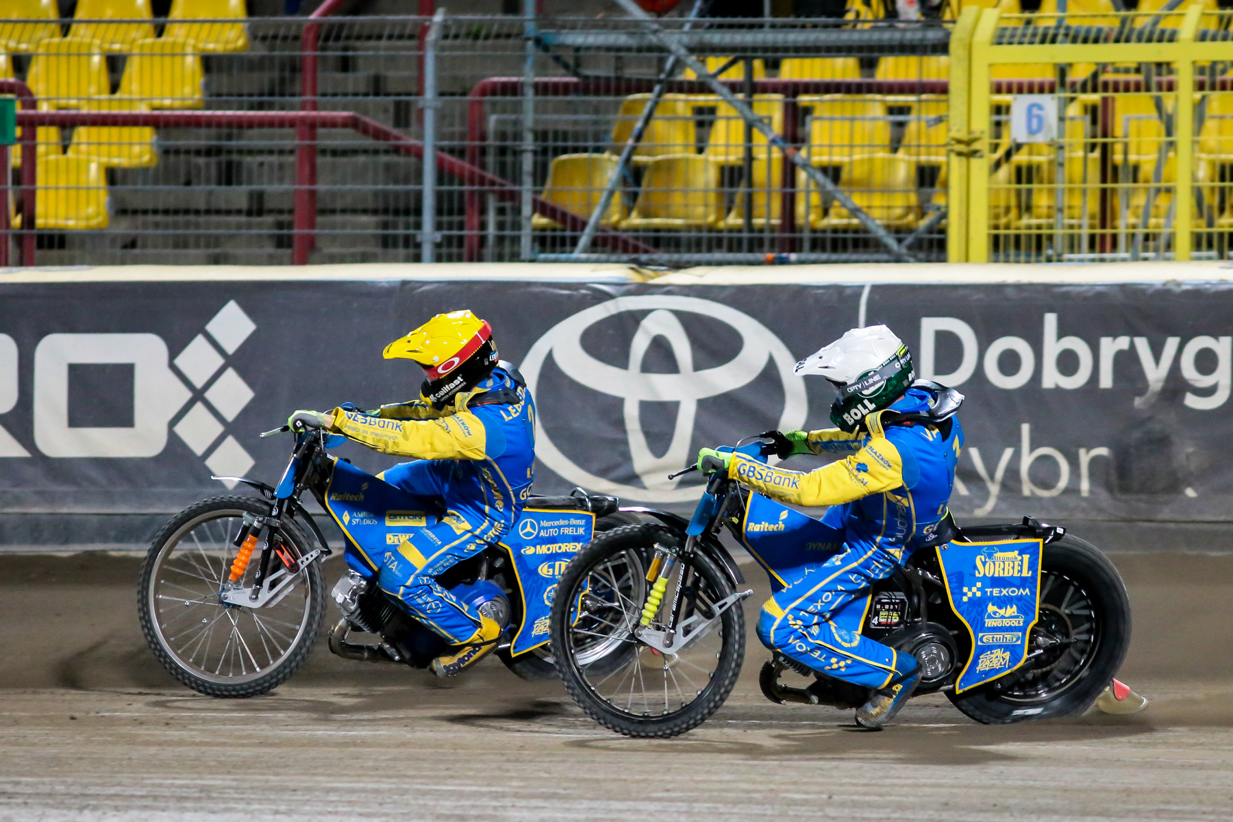 Żużel. Problemy finansowe i brak zawodnika w składzie nie pomogły Stali