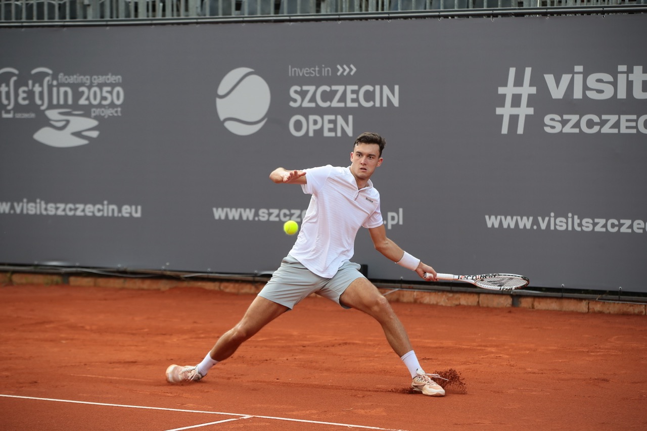 Filip Pieczonka efektownie wystartował. Rywale byli bezradni