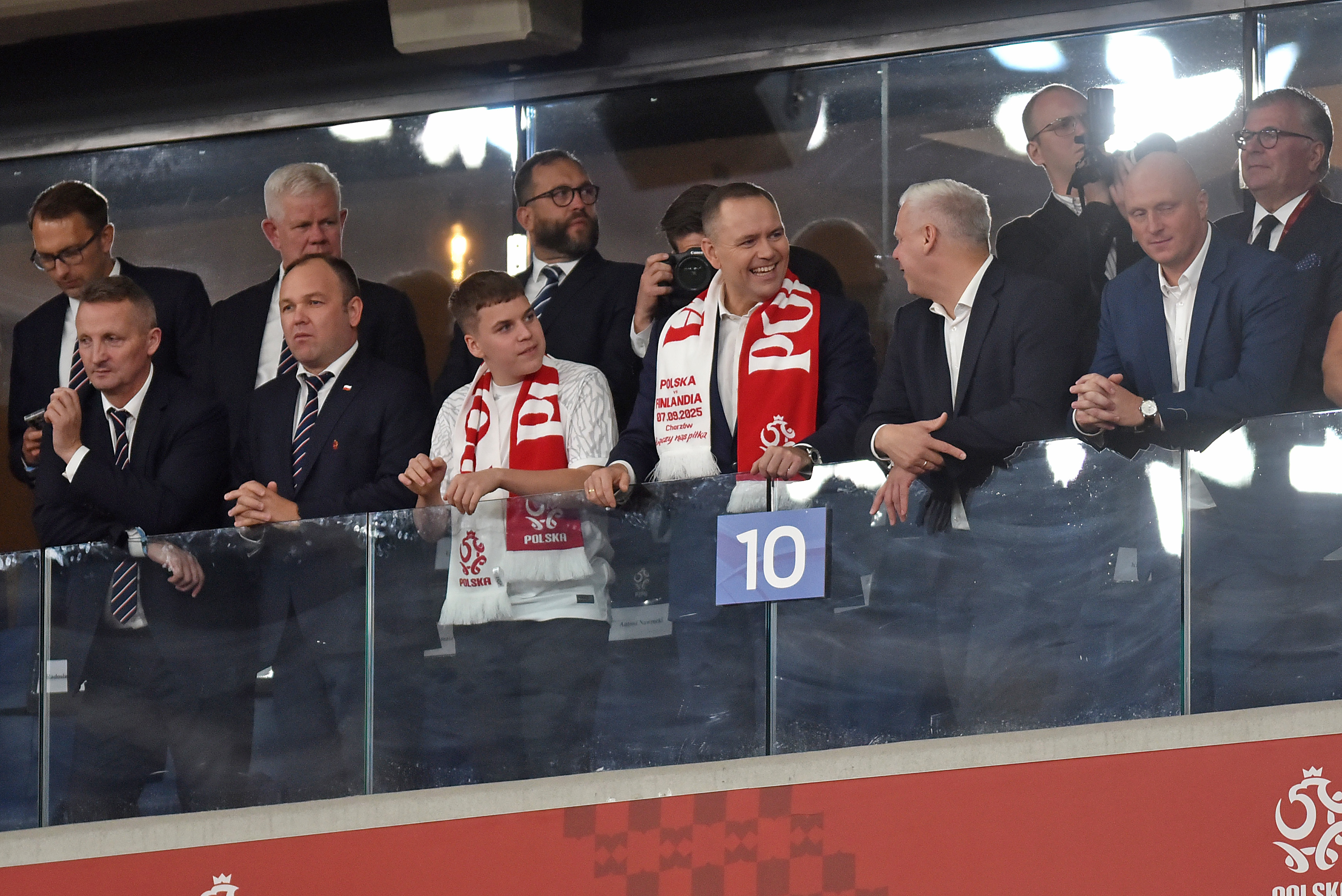 Przemilczeli obecność Nawrockiego. Afera po transmisji TVP