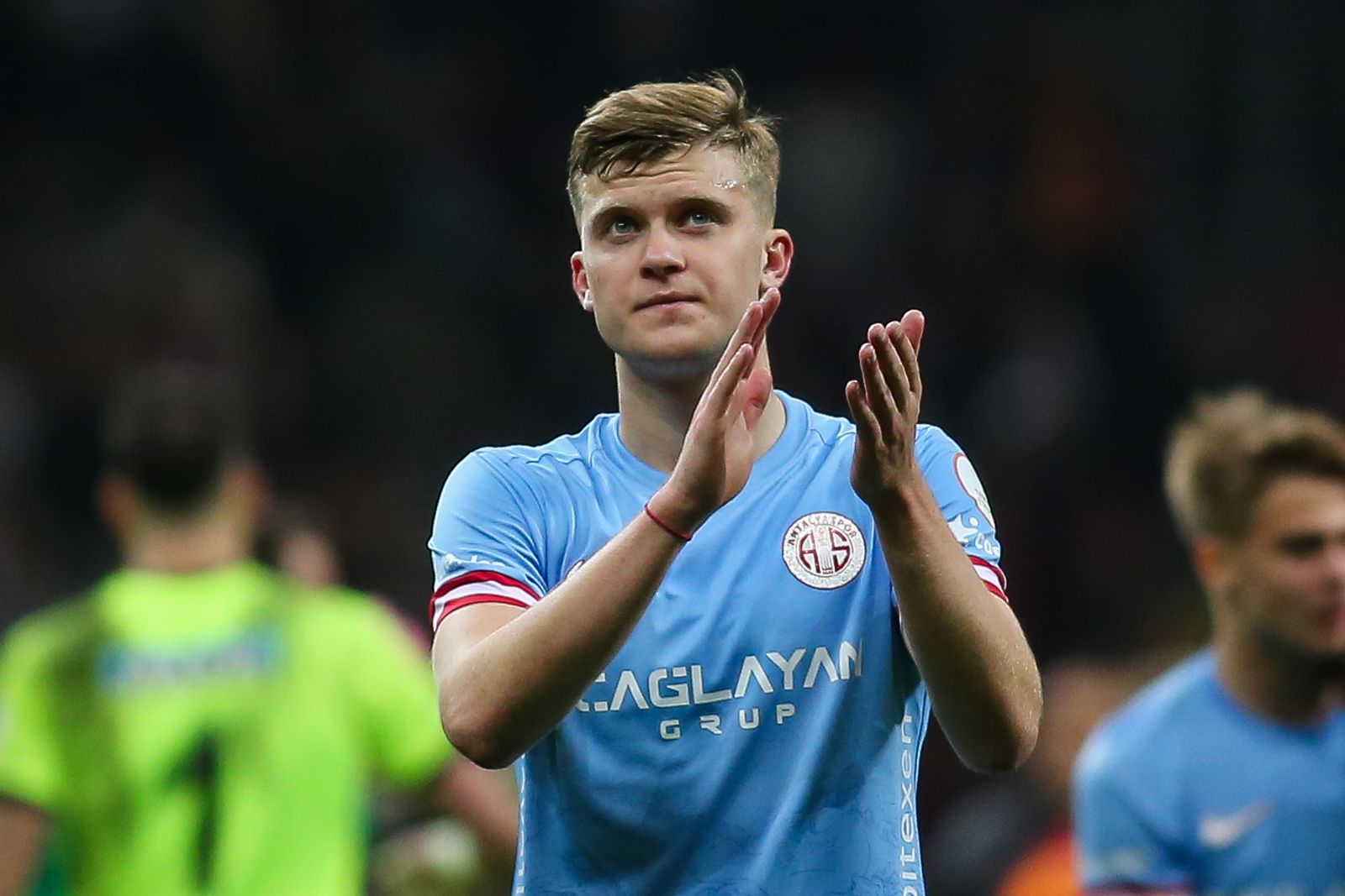 Zdążył w ostatniej chwili. Media: duży transfer reprezentanta Polski