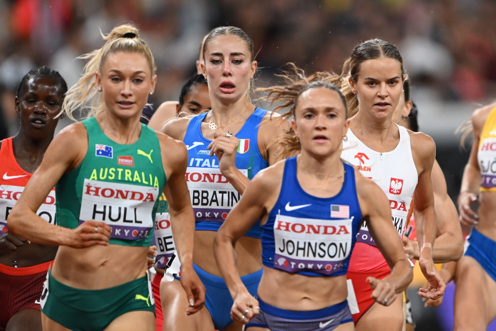 Obiecujący start Polek na MŚ! Pewny awans w biegu na 1500 metrów