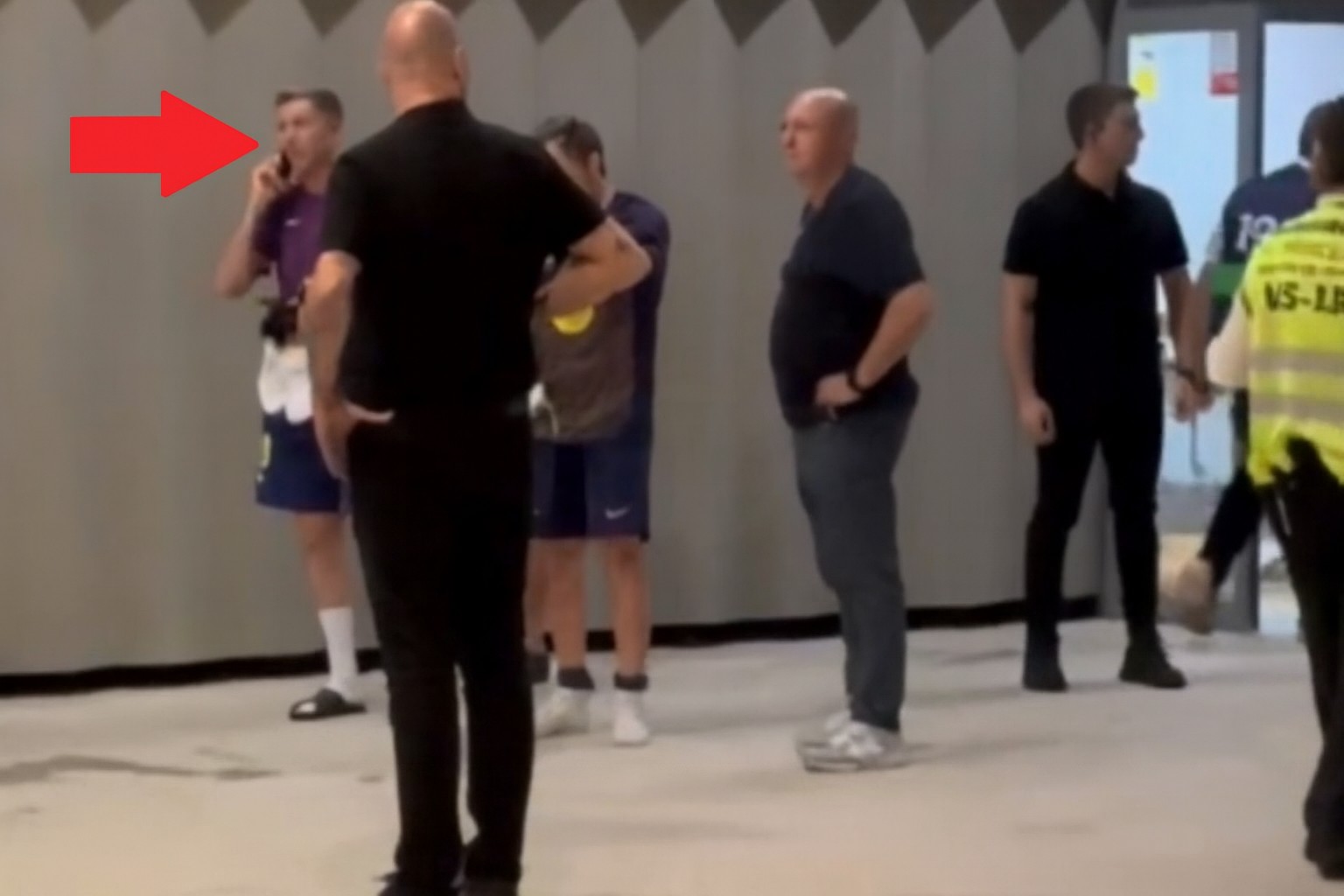 Sceny po meczu Barcelony. Lewandowski mógł się zdziwić
