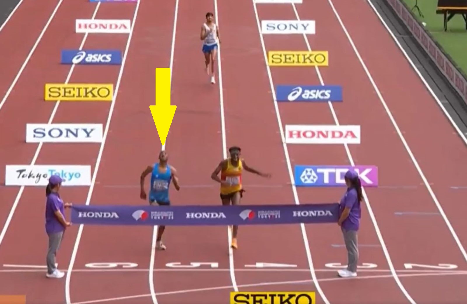 Ten bieg na mistrzostwach świata przejdzie do historii. "Niebywałe"