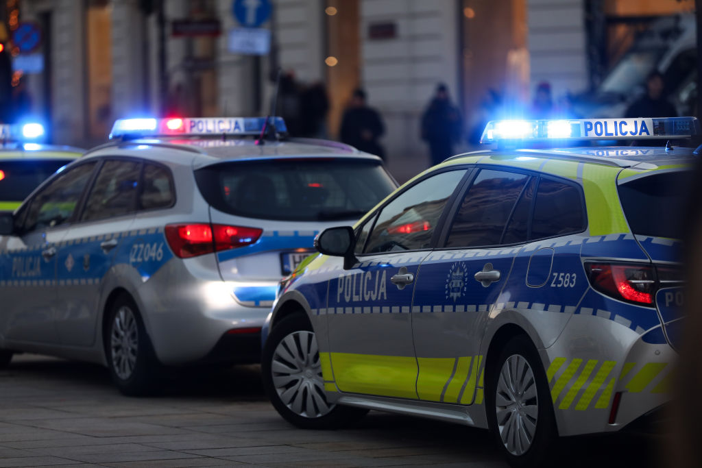 Pobili 14-latka z powodu koszulki. Policja ich dopadła