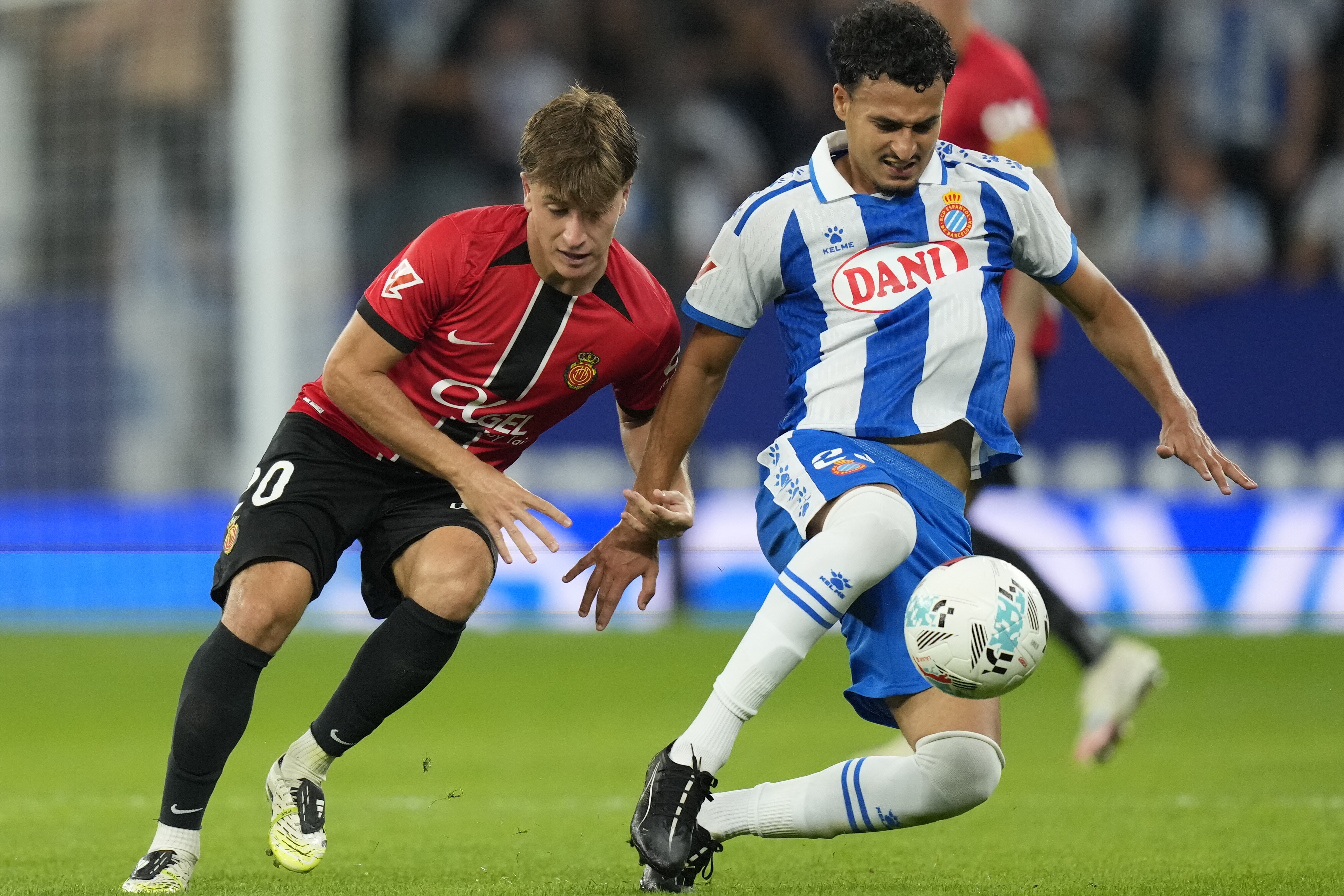 Gol za golem w Barcelonie