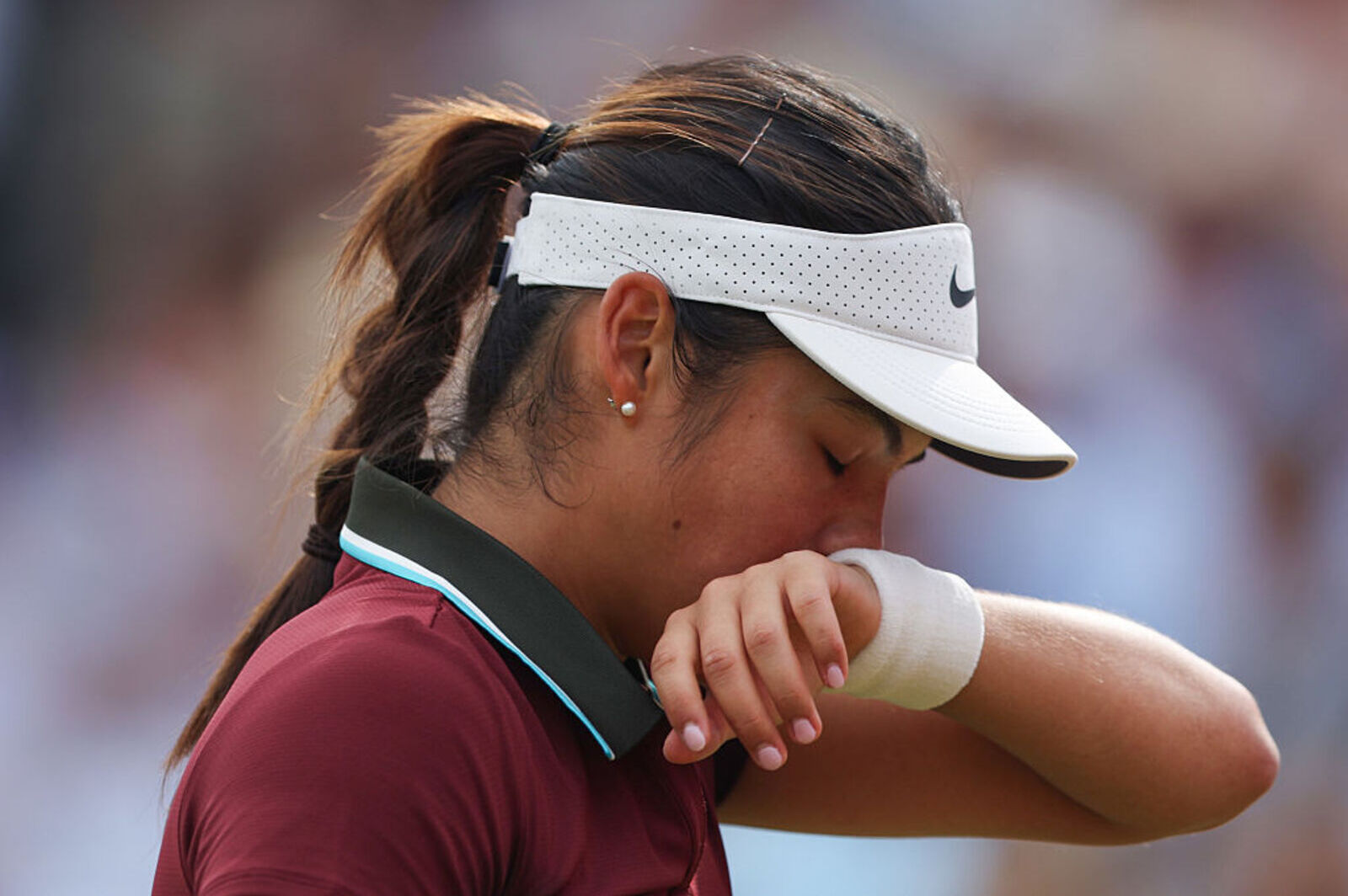 Niepokojące obrazki w Seulu. Gwiazda rozpłakała się na korcie