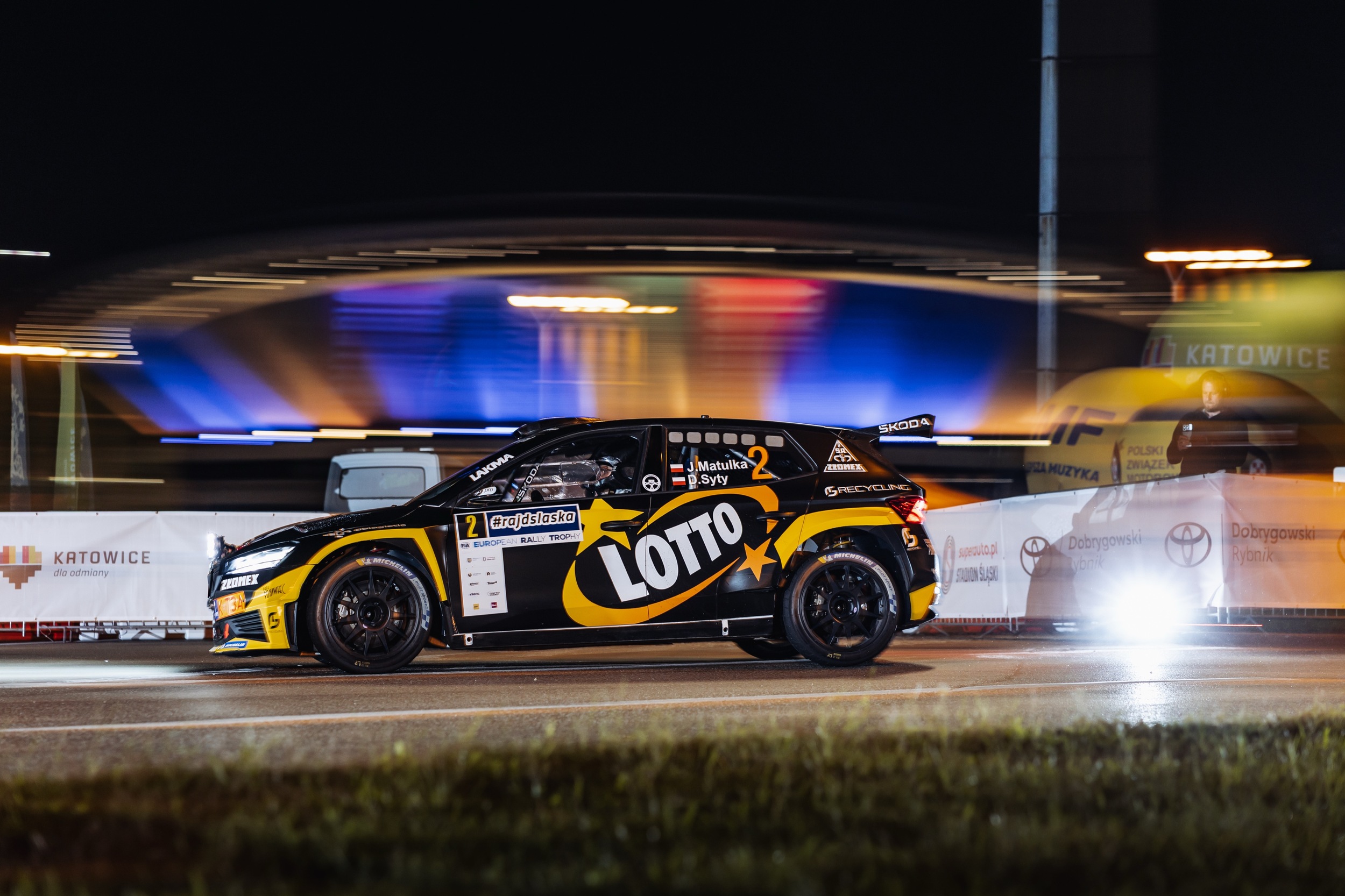 Marka KIQ sponsorem tytularnym Rajdowych Mistrzostw Polski 2026