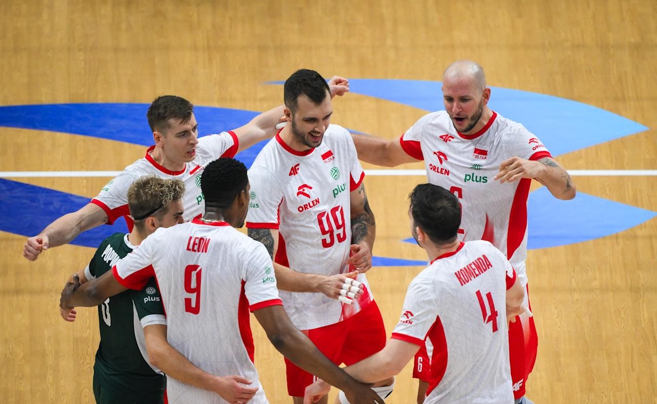 MŚ siatkarzy 2025. Gdzie oglądać mecz Polska - Turcja? Będzie w TV? Kiedy start?