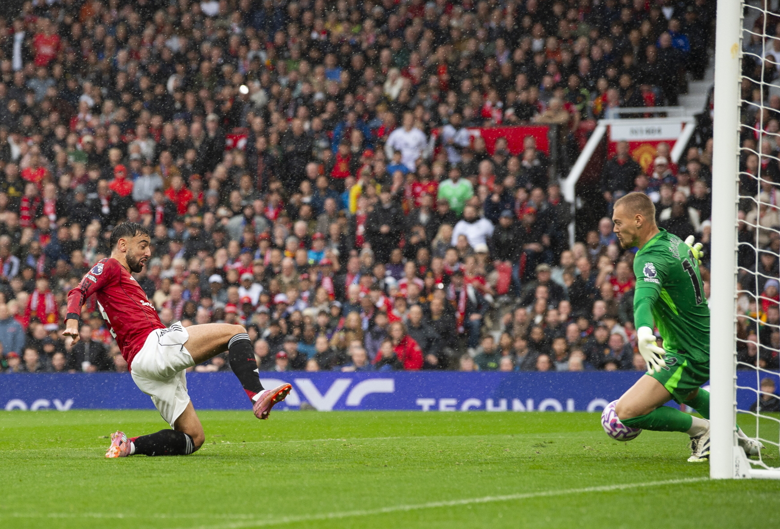 Od początku było gorąco w meczu Manchesteru United