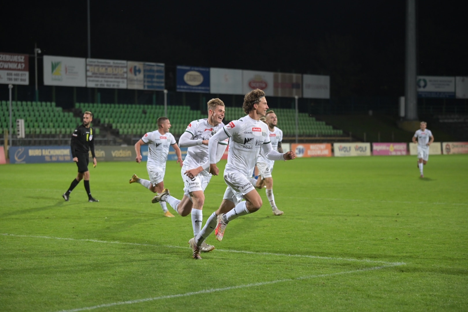 Nokauty jednym ciosem w Betclic II lidze. Nieudany debiut trenera