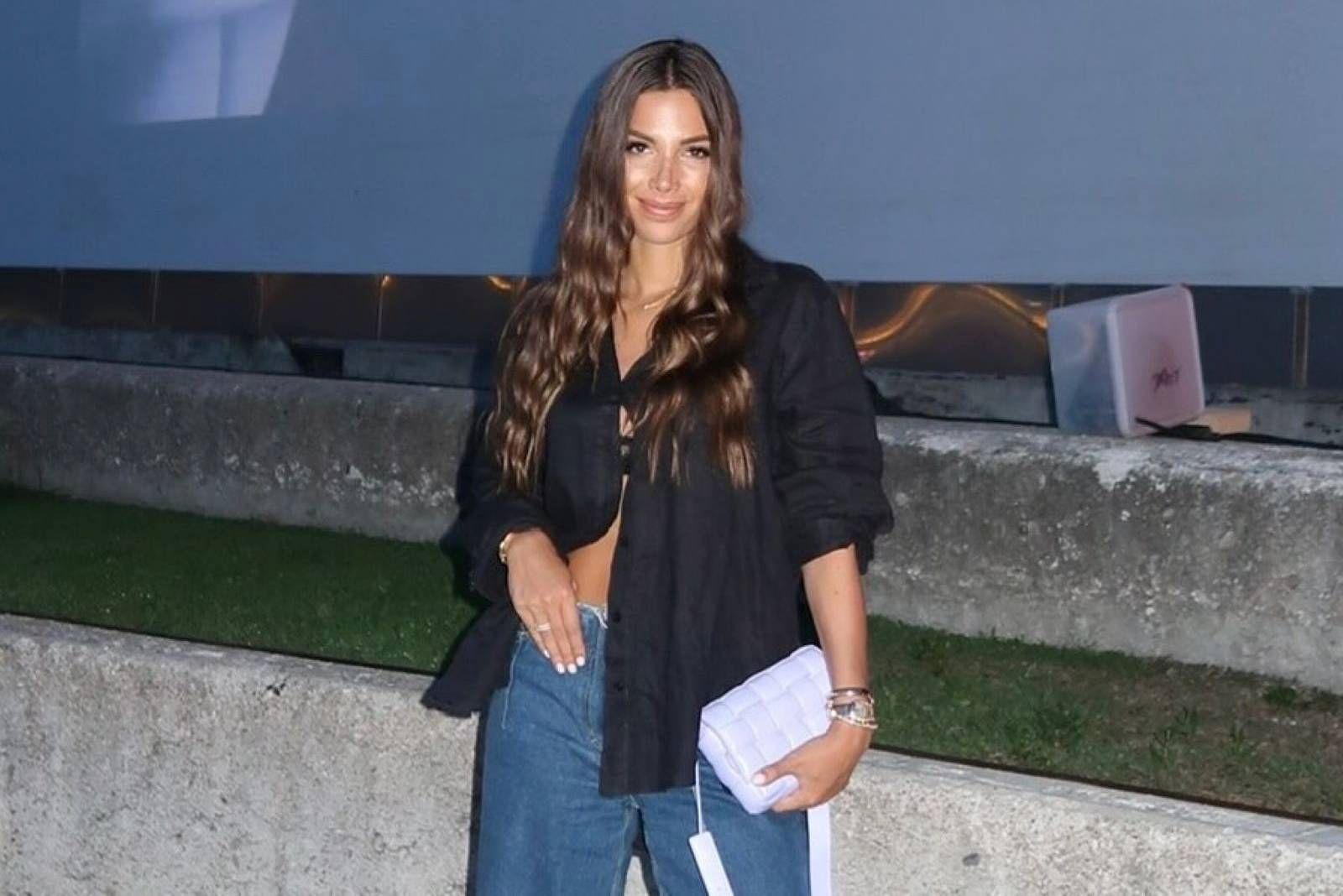 Chce rządzić wielką instytucją. Nie wstydzi się odważnych zdjęć