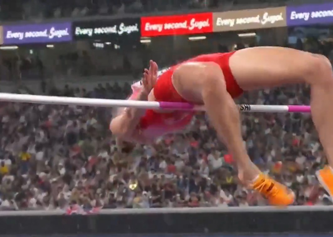 Ten skok Żodzik dał Polsce medal. Tak pobiła rekord życiowy [WIDEO]