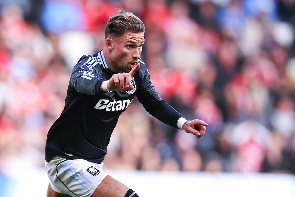 Matty Cash z golem. Tak ocenili go Anglicy