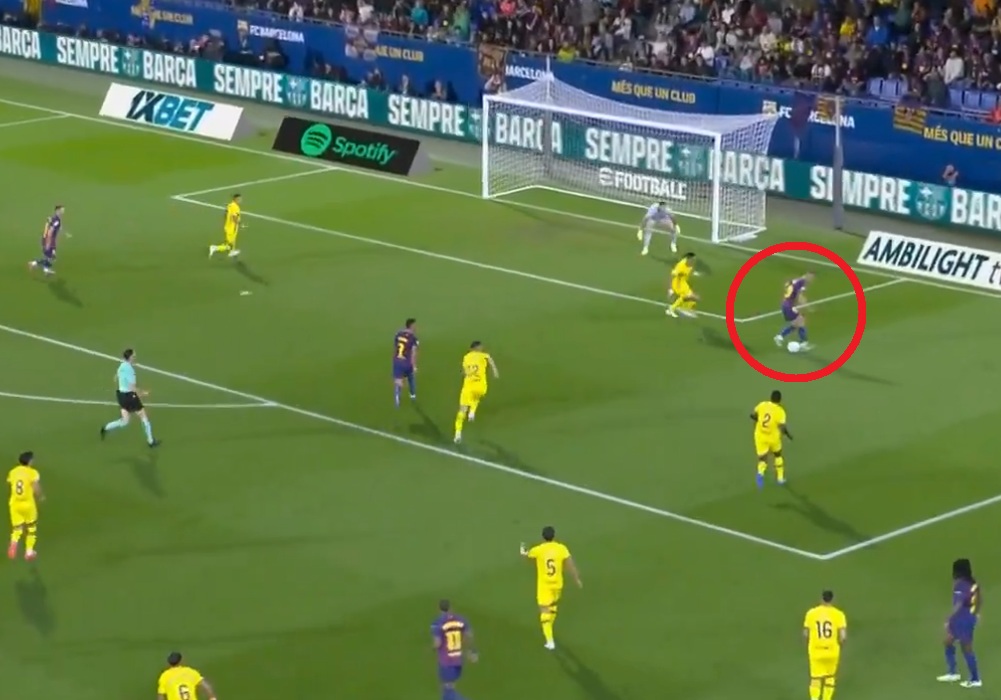 Lewandowski patrzył, koledzy się bawili. Kosmiczna asysta w meczu Barcy