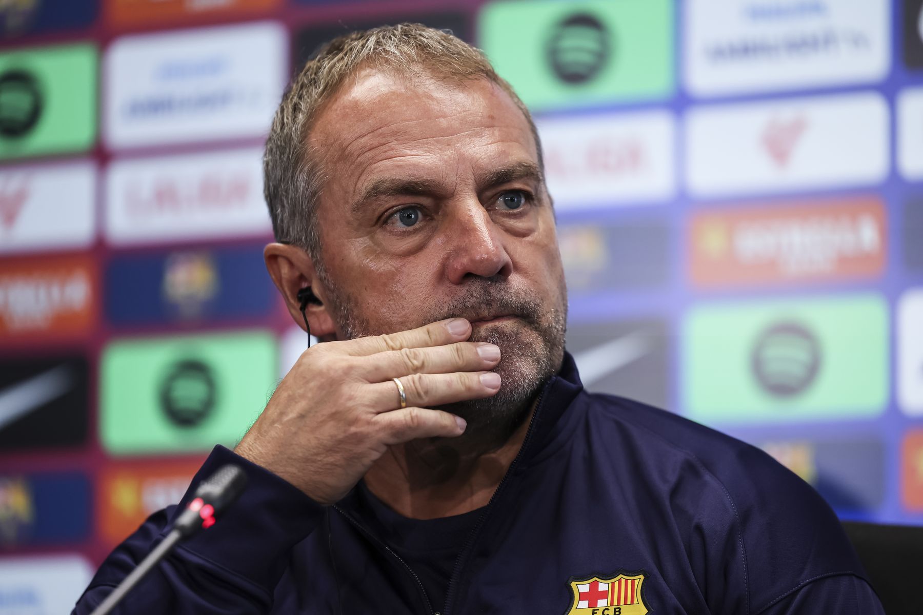 Sceny na konferencji Flicka. "Dajcie spokój. Okażę szacunek"