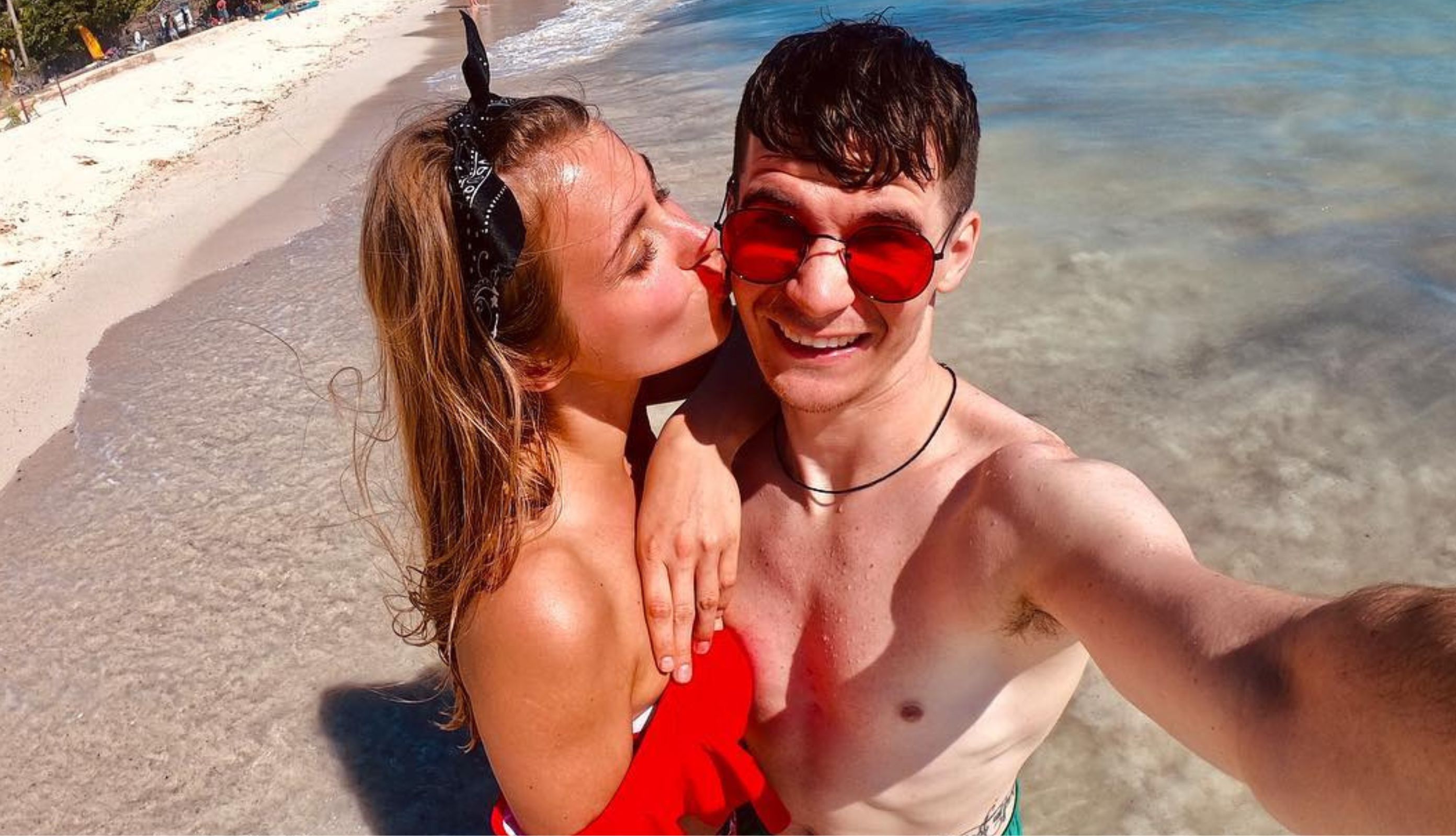 Polski mistrz zarabia miliony. Jego serce zdobyła piękna skrzypaczka