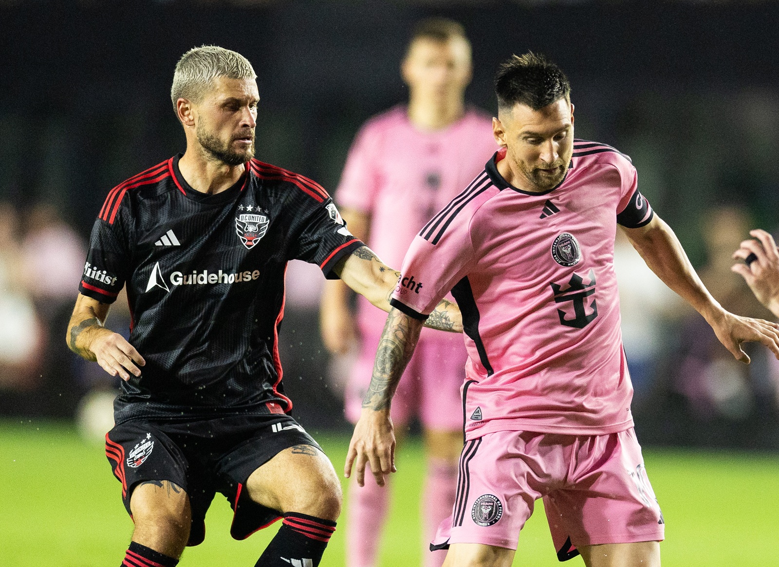 Polak wbił szpilkę Messiemu i spółce. "Klub-dramat, ludzie uciekają stamtąd"