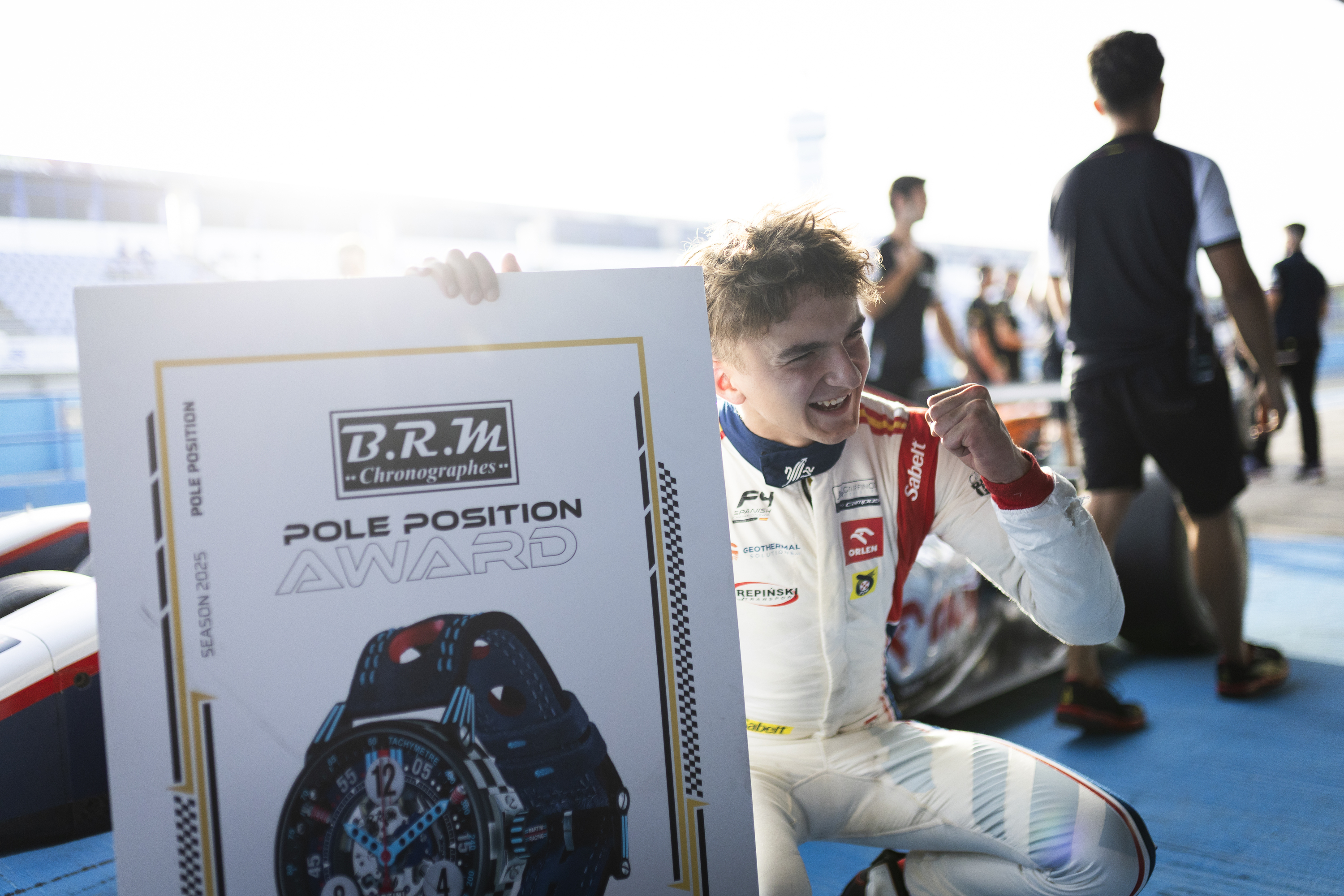Dwa pole position w jeden weekend. W Hiszpanii rozpływają się nad Polakiem