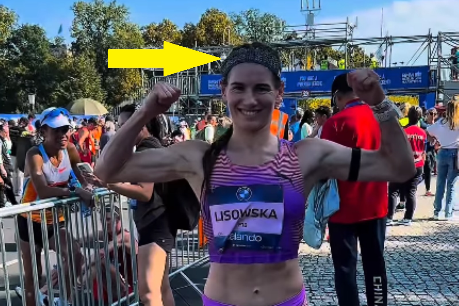 W upale pobiła rekord Polski. Tylko spójrz, co miała na głowie