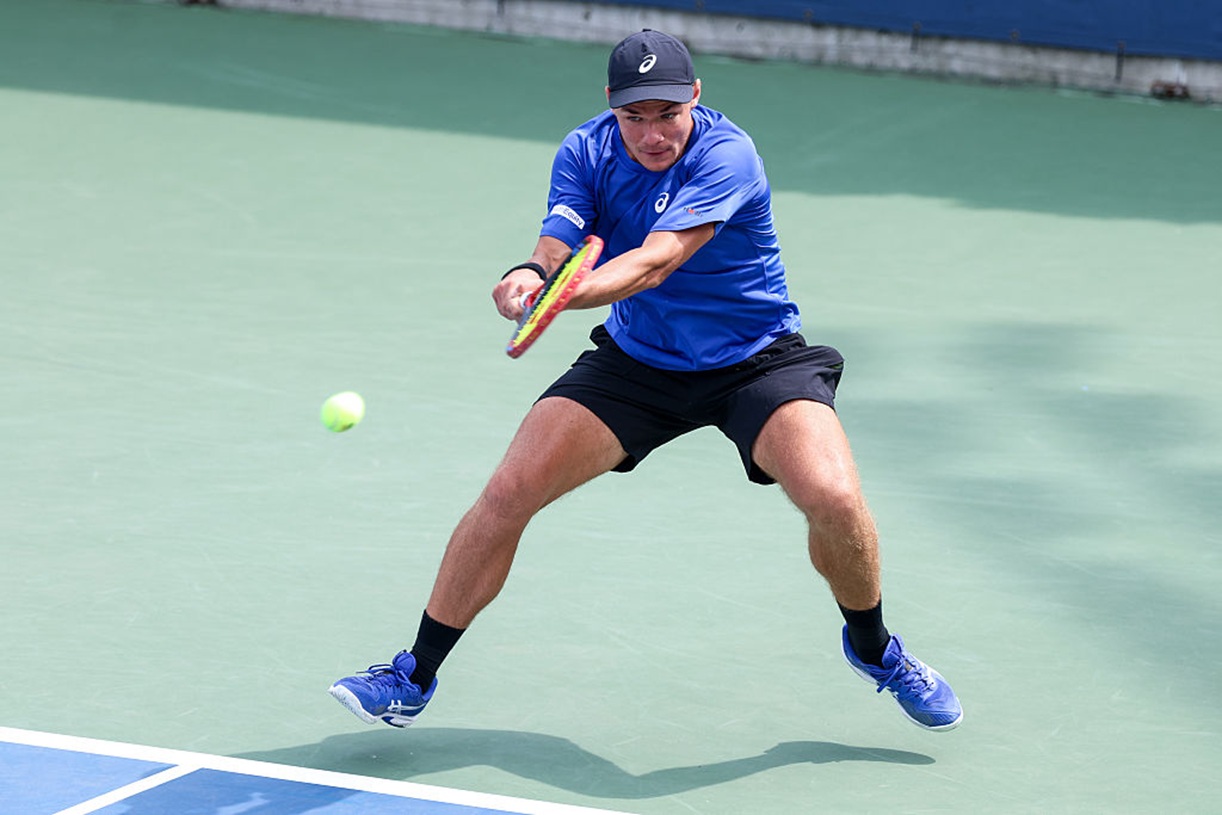 Zmiana miejsc Majchrzaka i Hurkacza. Zobacz najnowszy ranking