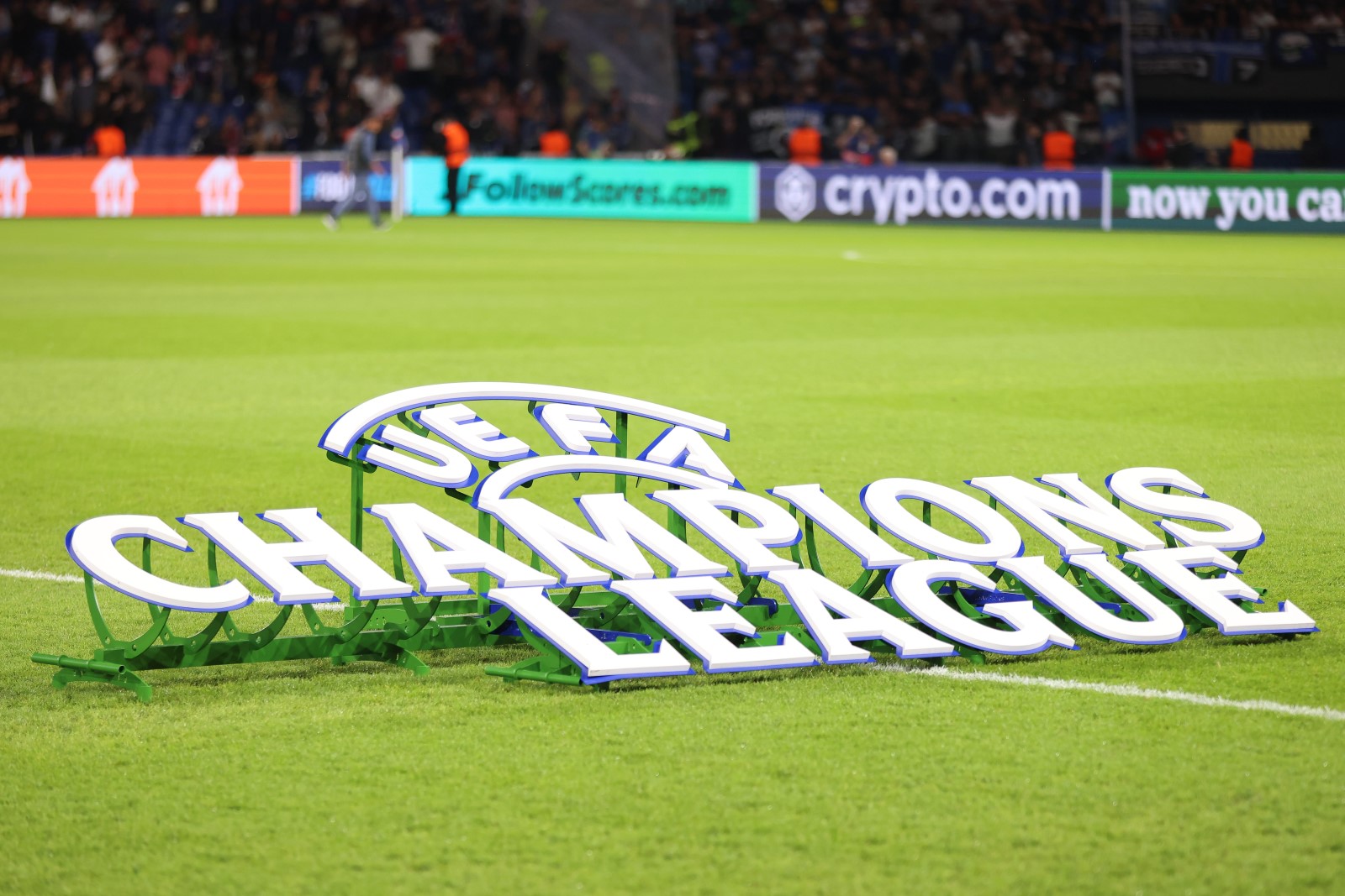 Rewolucja w transmisjach z Ligi Mistrzów? Media: giganci wkroczą do gry