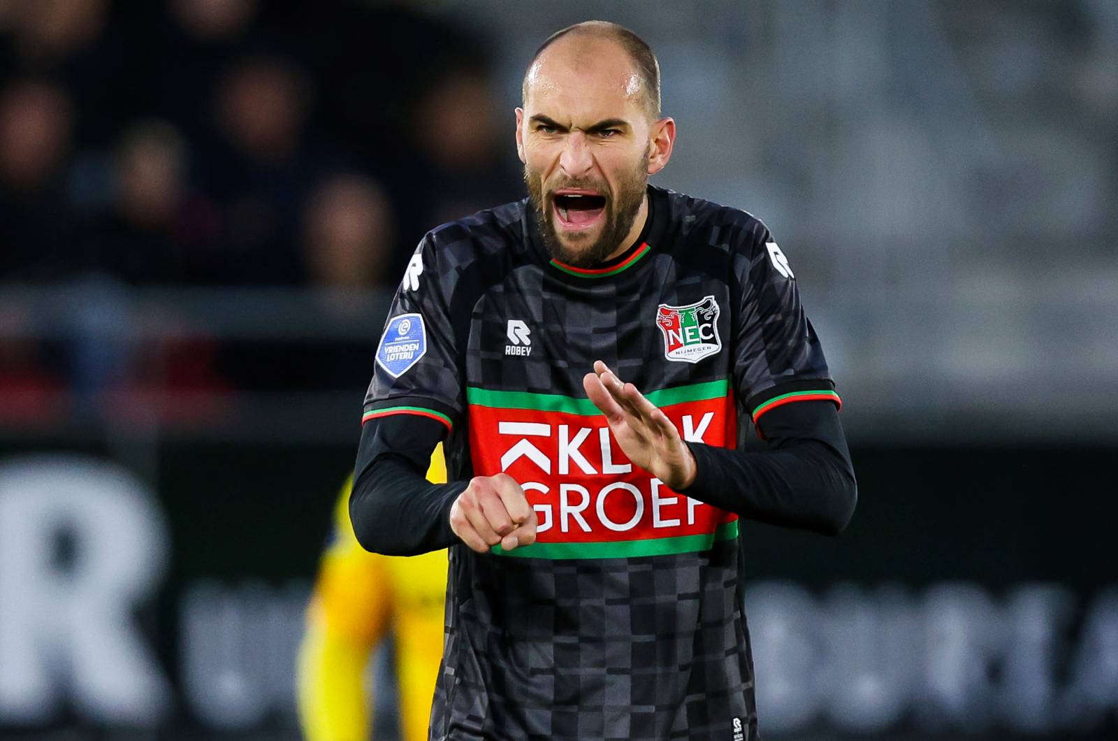 Niemal dwa lata temu reanimowali go na boisku. Holender podjął istotną decyzję