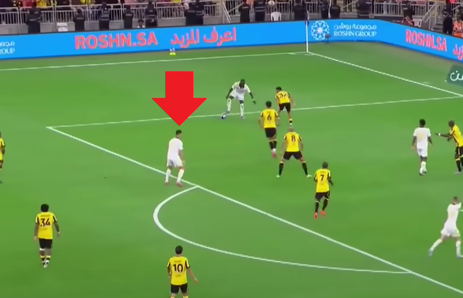 Ronaldo zachwycił w hicie. Wielkie gwiazdy w meczu [WIDEO]