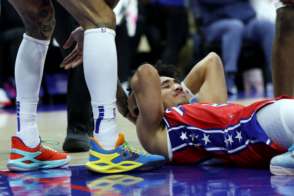 Młody gwiazdor NBA kontuzjowany. I to przed startem sezonu