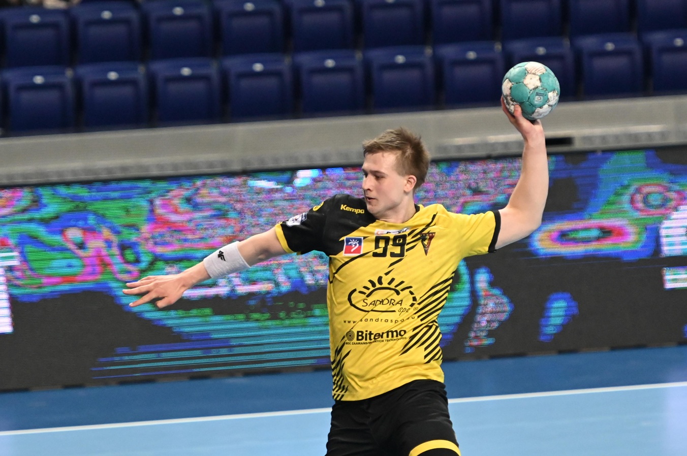 Nowy lider z Poznania, szybka odpowiedź Śląska i duże problemy beniaminka z Warszawy