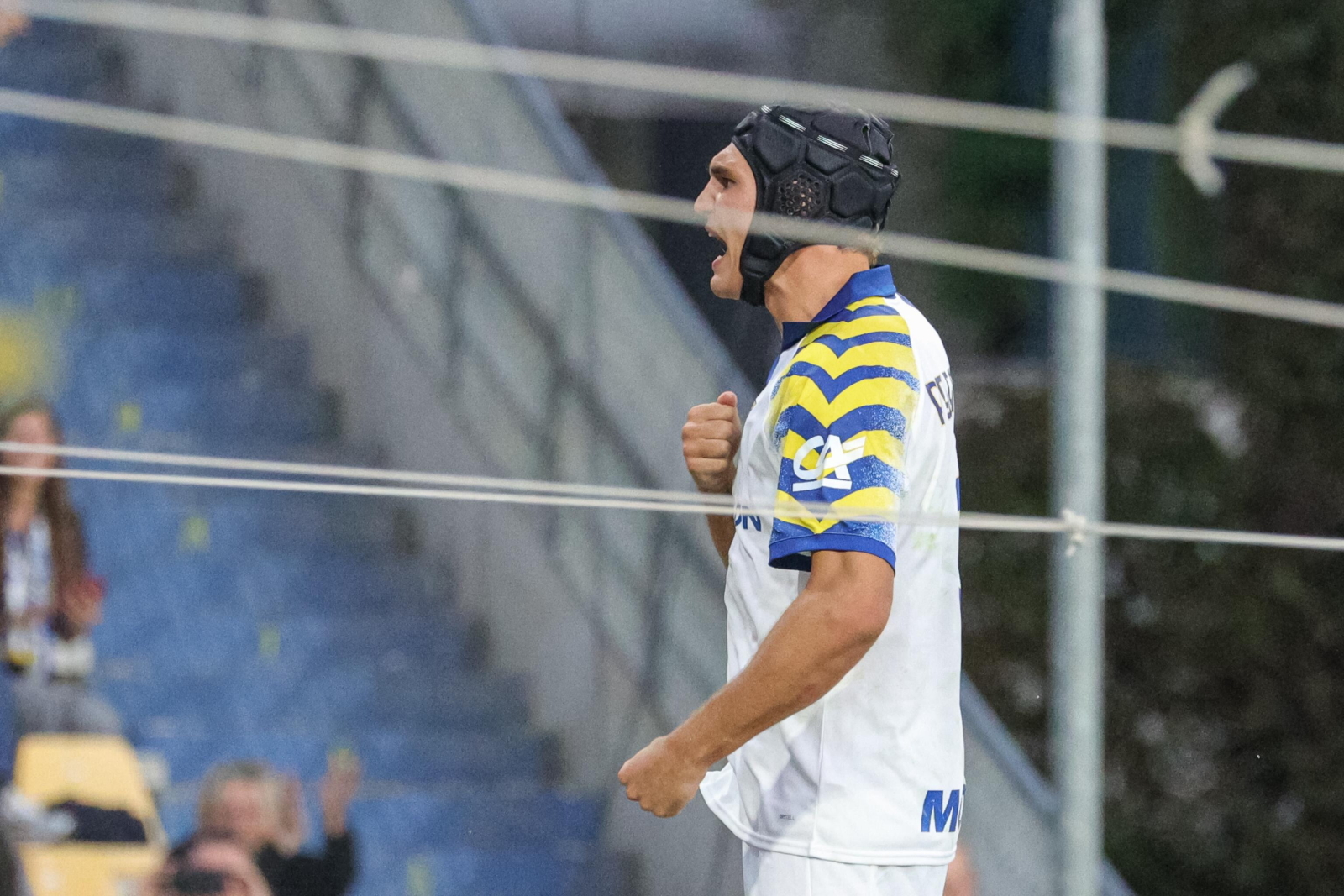 Człowiek w kasku bohaterem zespołu. Adrian Benedyczak dostał szansę