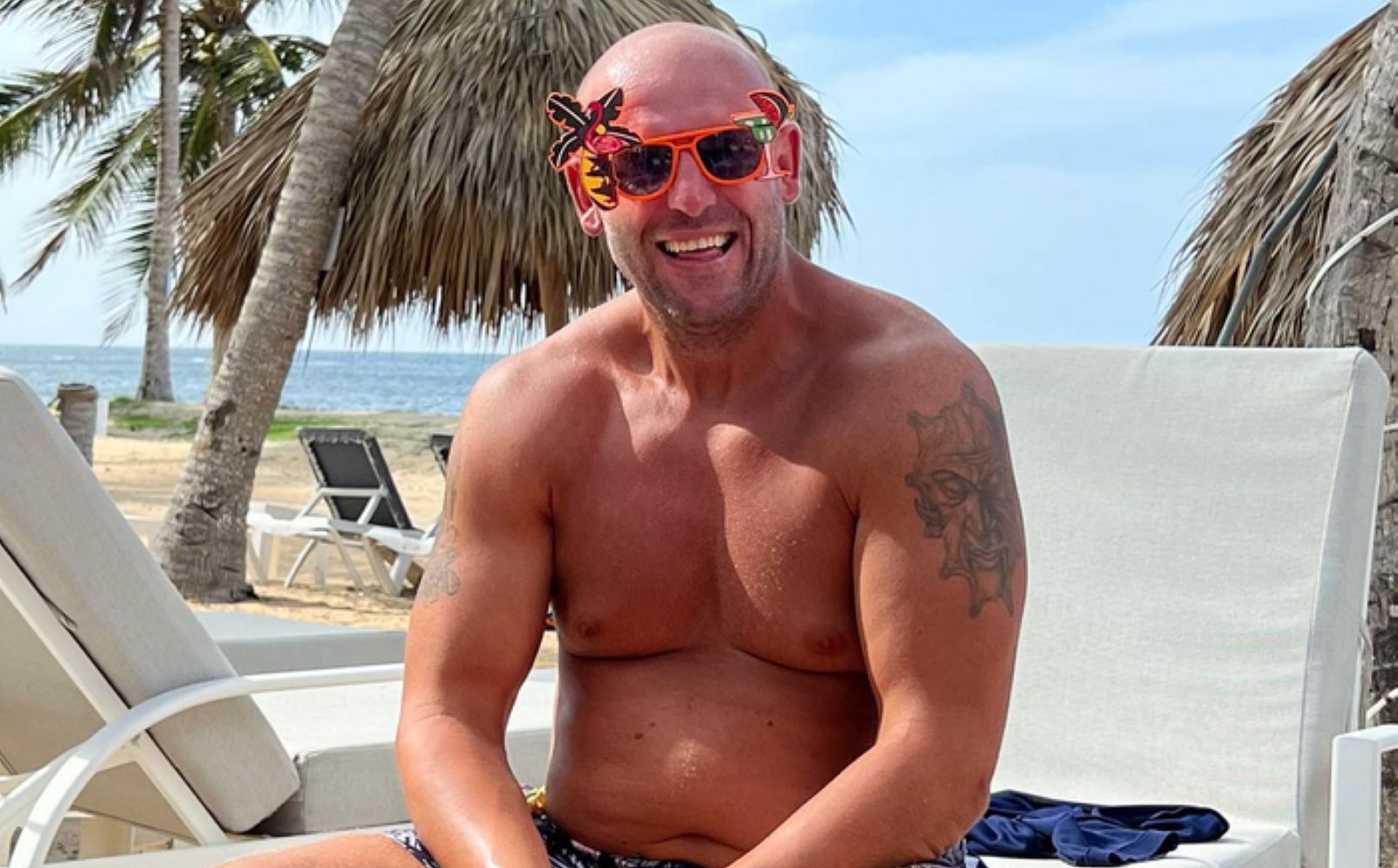 Ma 42 lata i dwie emerytury. Ujawnia, ile kosztuje go ubezpieczenie