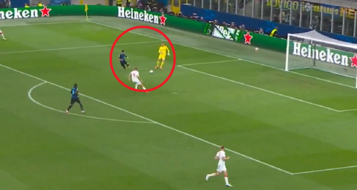 W Lidze Mistrzów tak robić nie można. Koszmarna pomyłka w Mediolanie