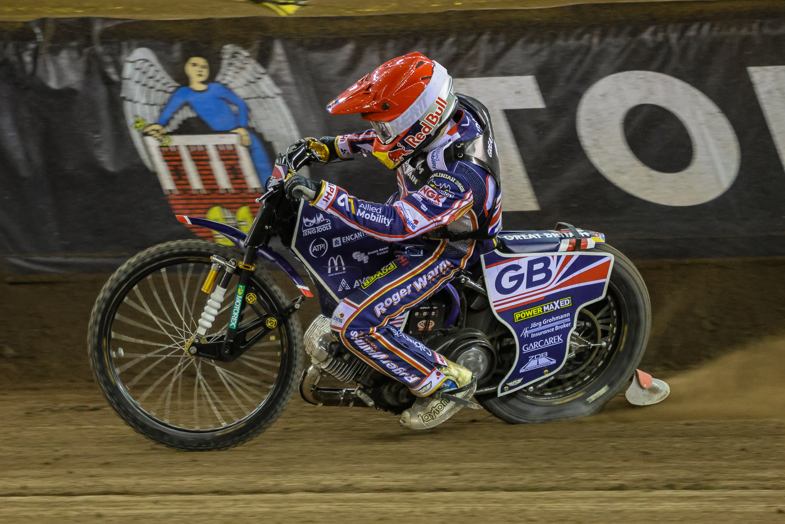 Przykro się na to patrzy. Smutna prawda o kondycji żużla na Wyspach