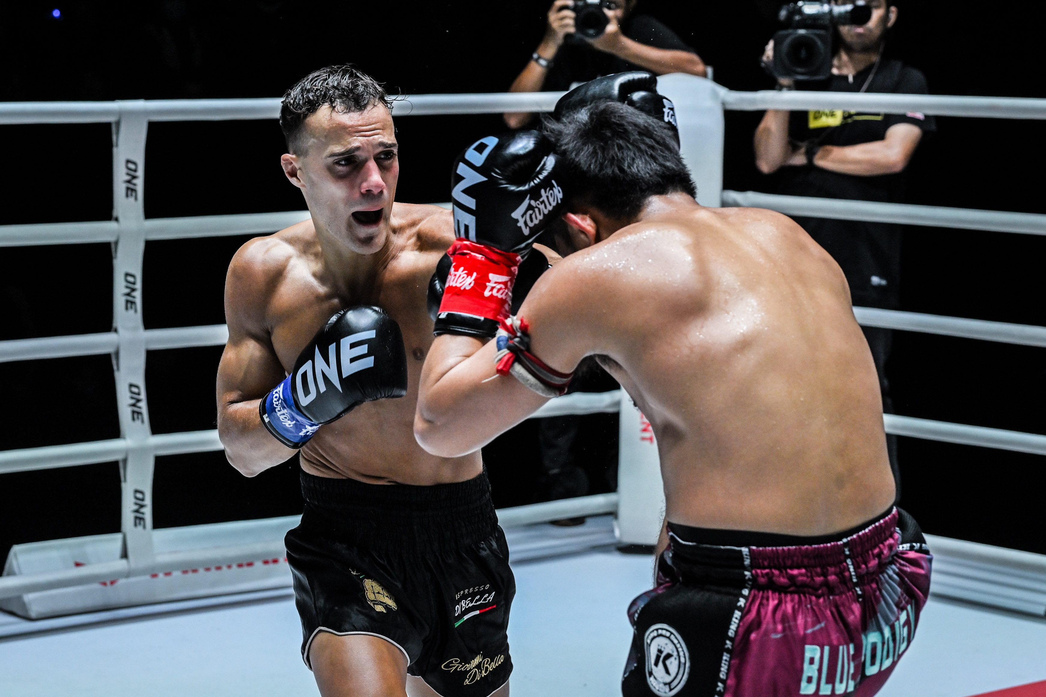Dwie wielkie gale od ONE Championship w weekend na żywo w Fightklubie!