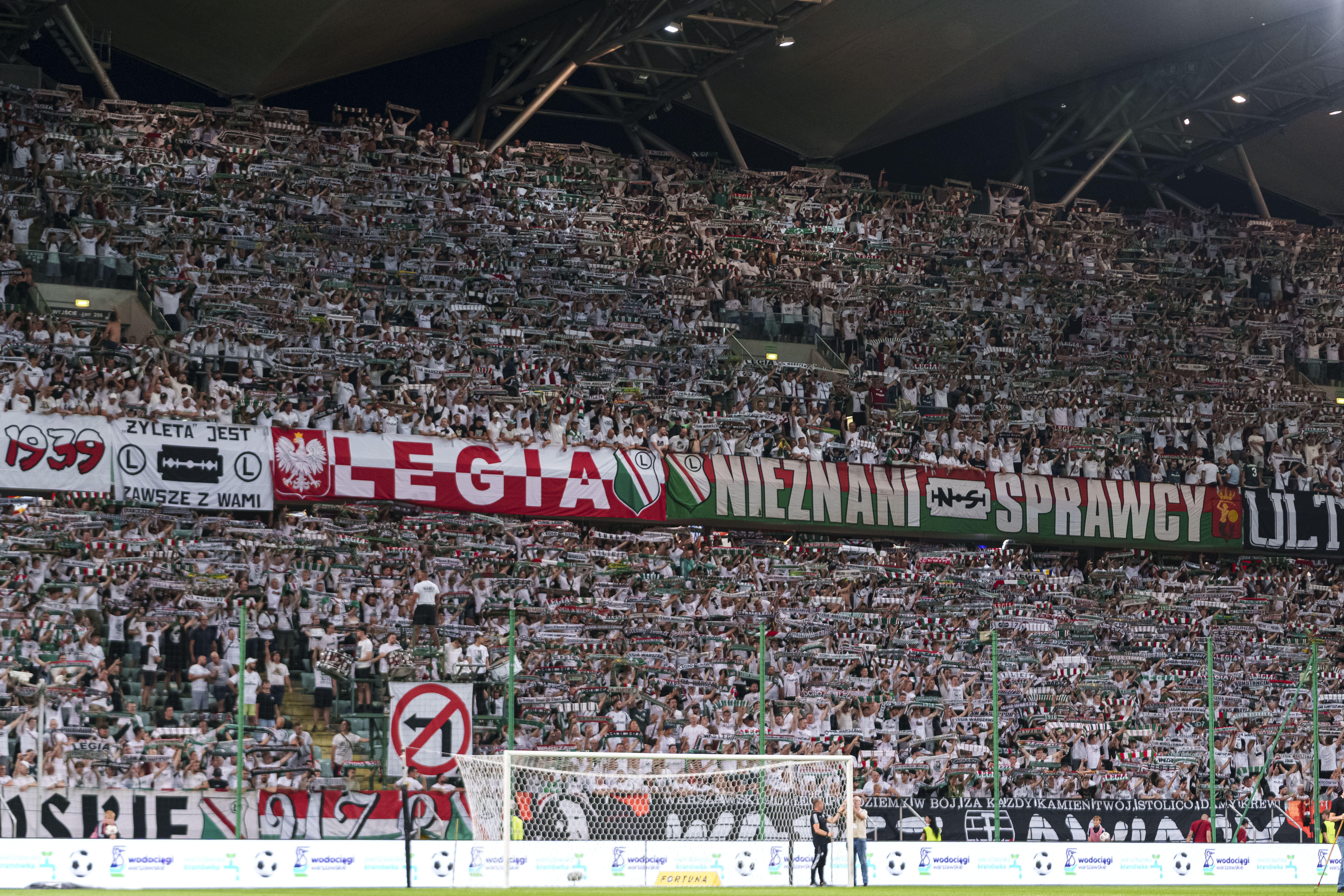 Legia Warszawa ukarana przez Komisję Ligi